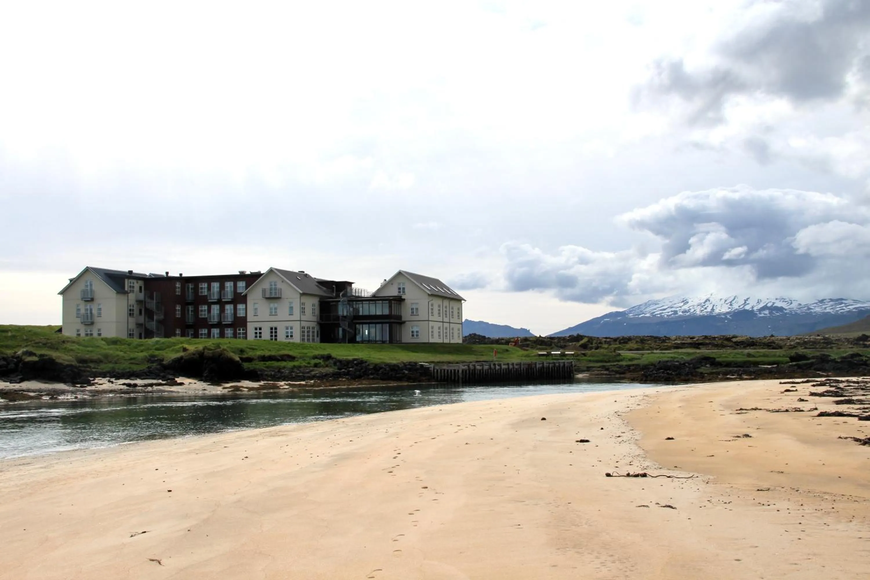 Property building in Hotel Búdir