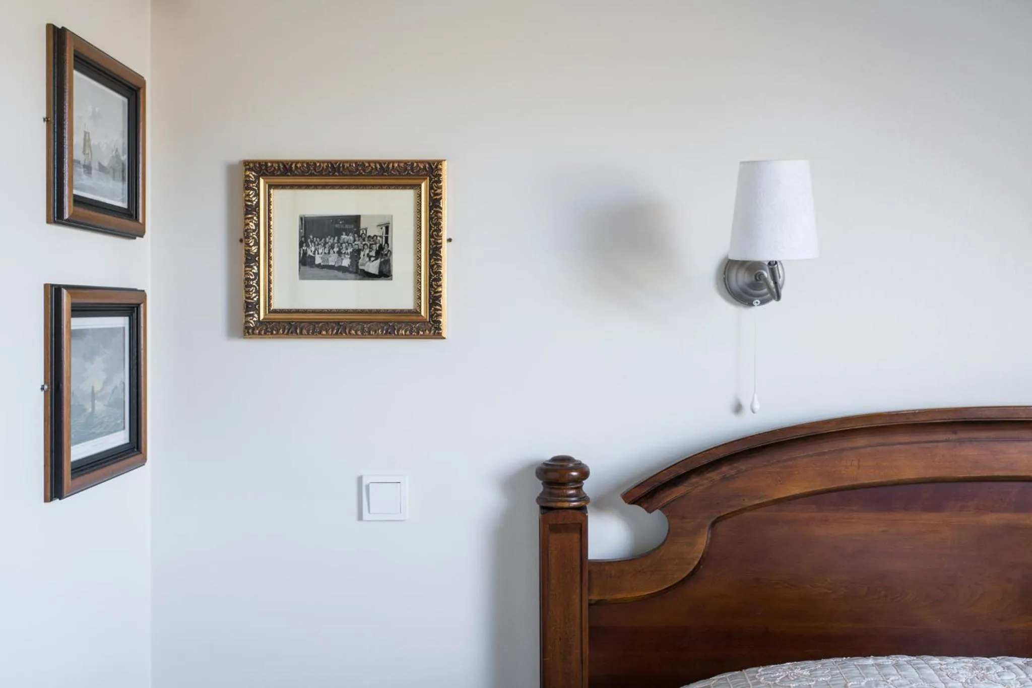 Decorative detail, Bed in Hotel Búdir