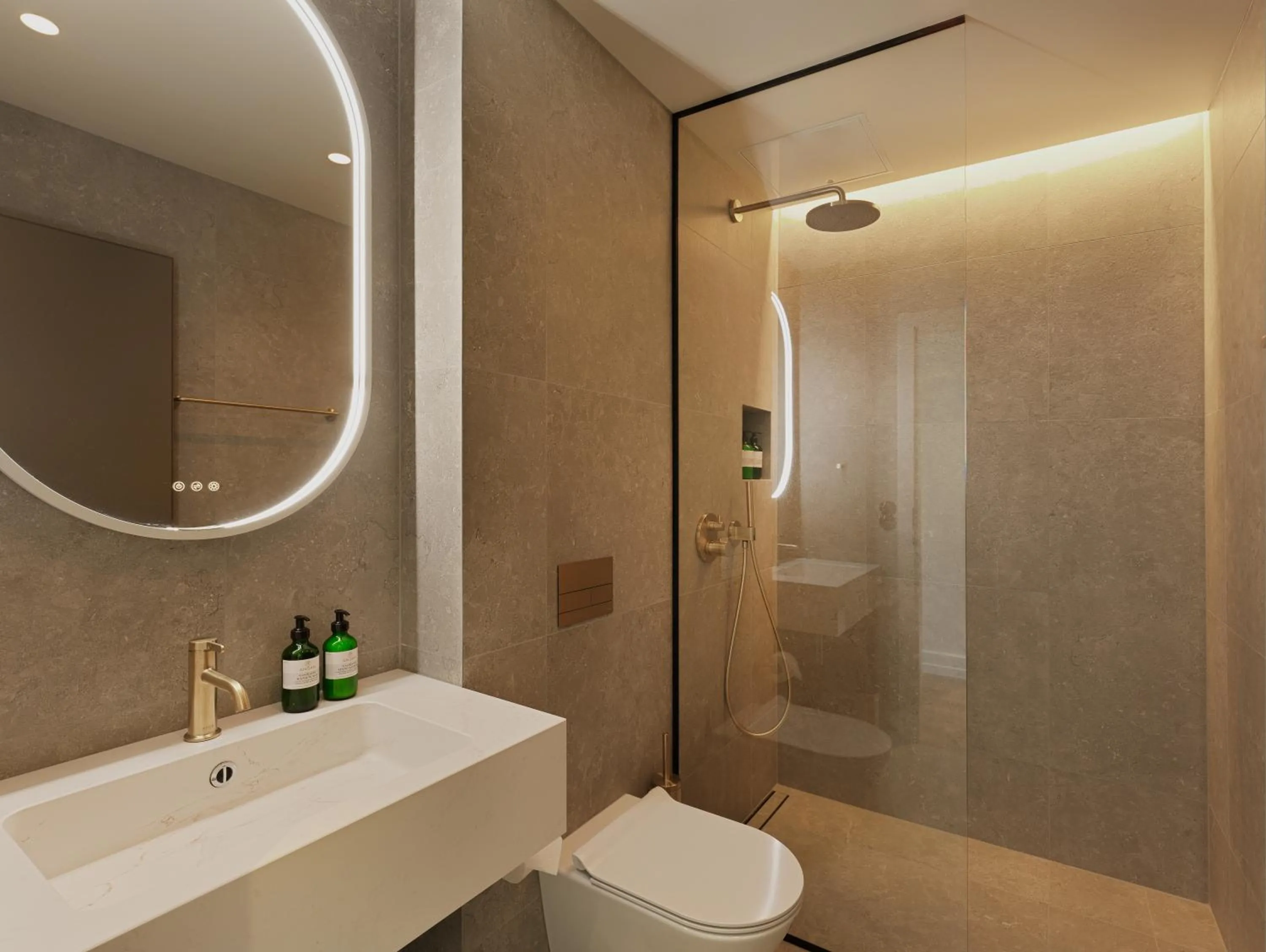 Bathroom in Hotel Búdir