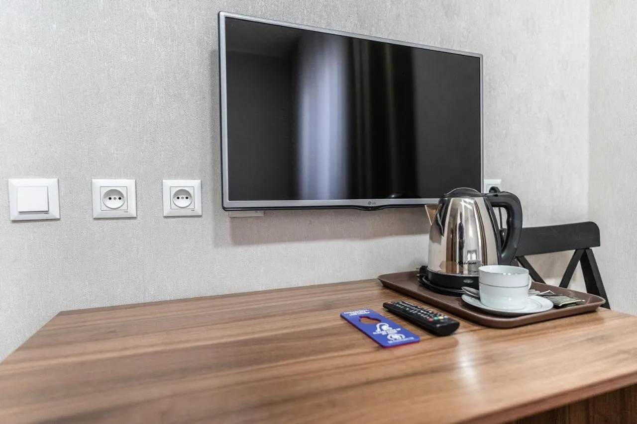 Bed in Madanur Hotel