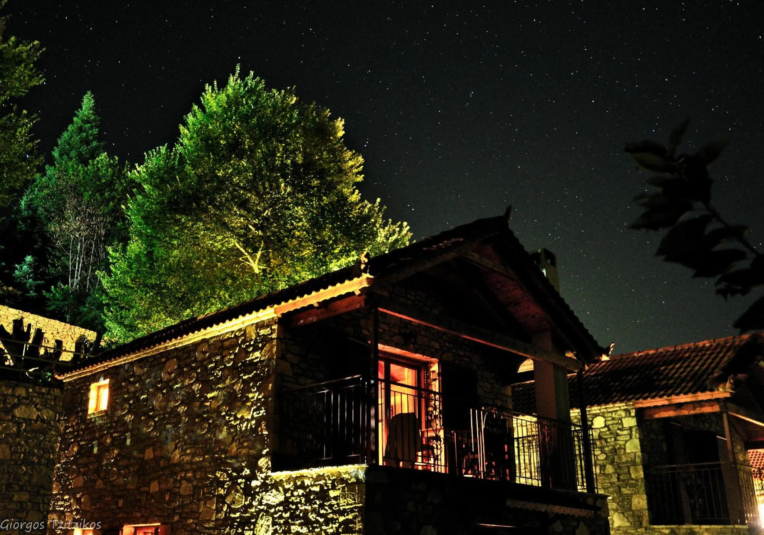 Facade/entrance in Ta Petrina