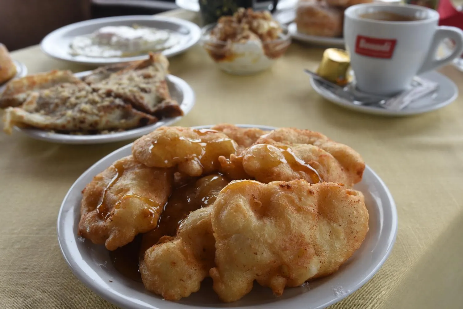 Breakfast in Ta Petrina