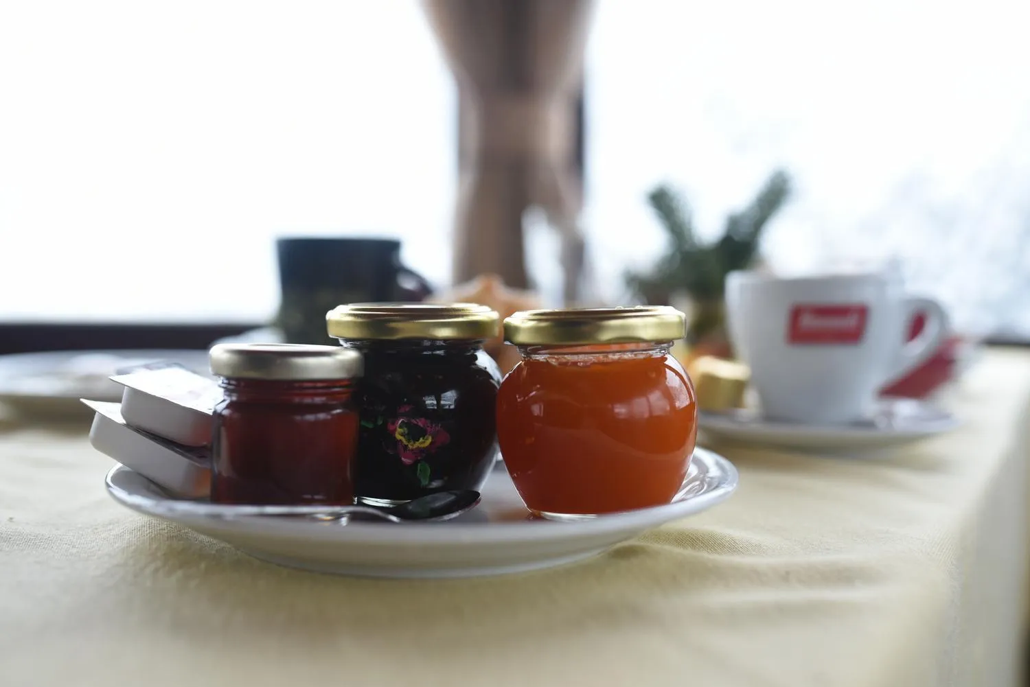 Breakfast in Ta Petrina