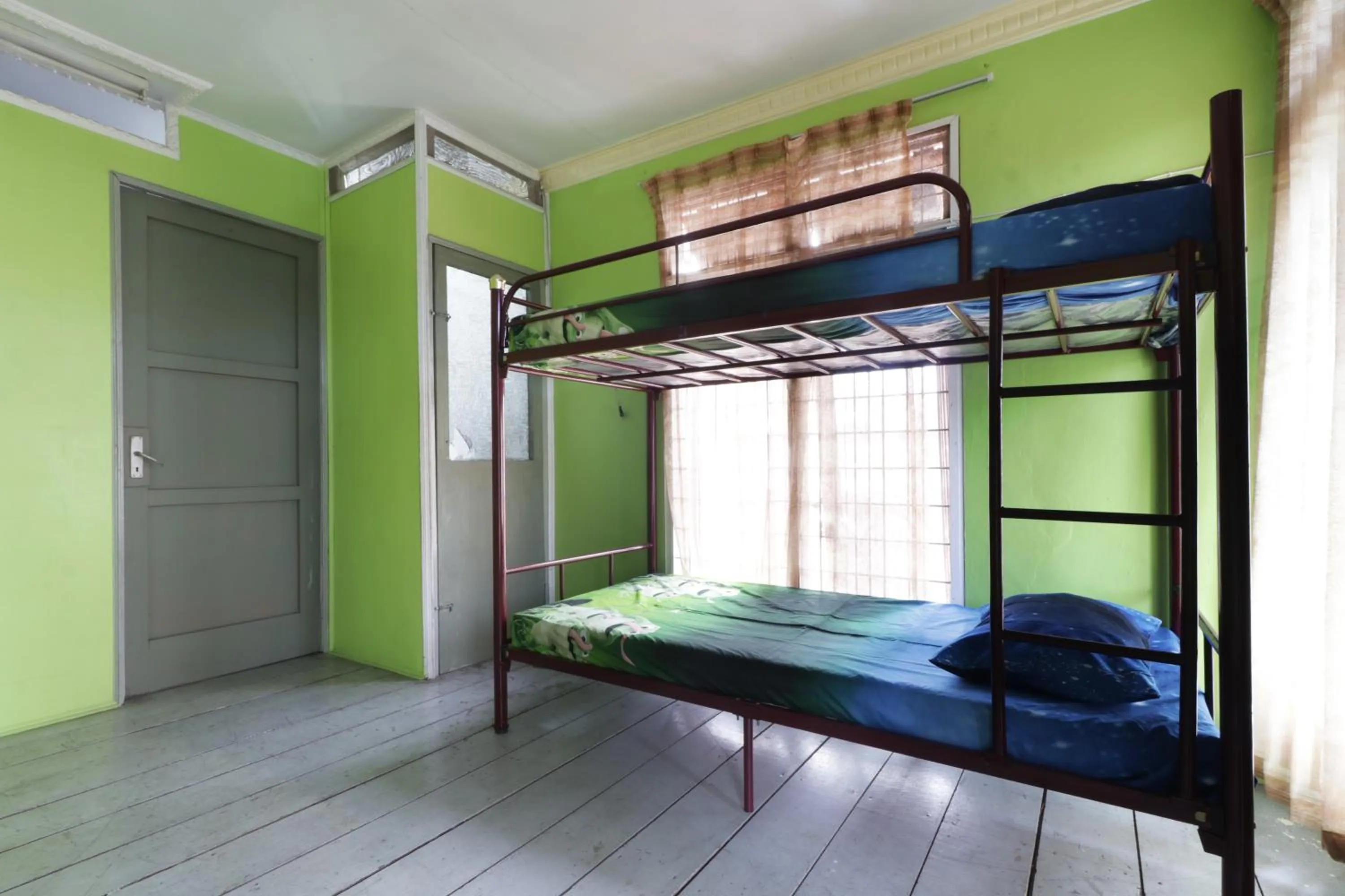 Bedroom, Bed in Waroeng Transit & Depary Homestay