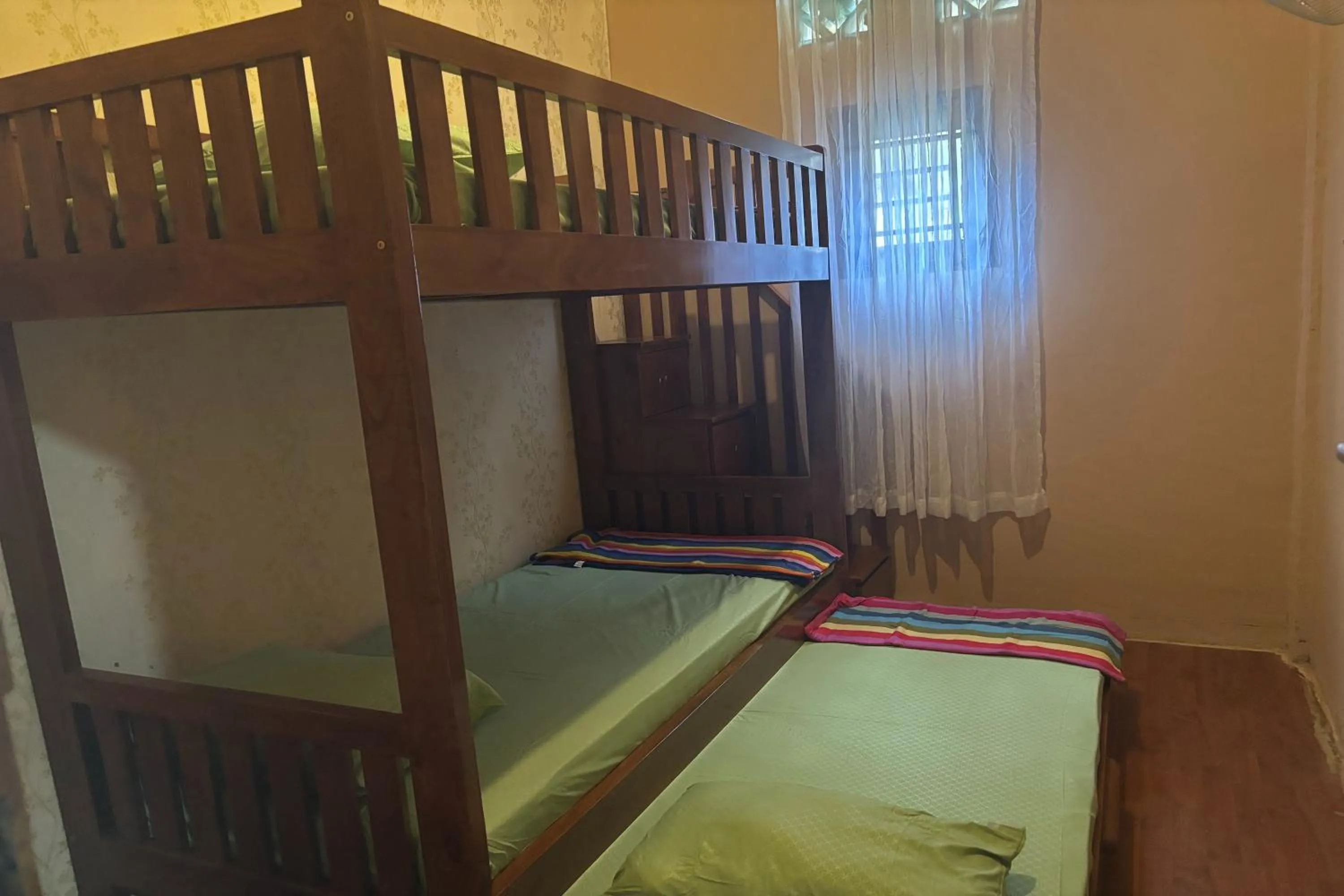 Bed in Waroeng Transit & Depary Homestay