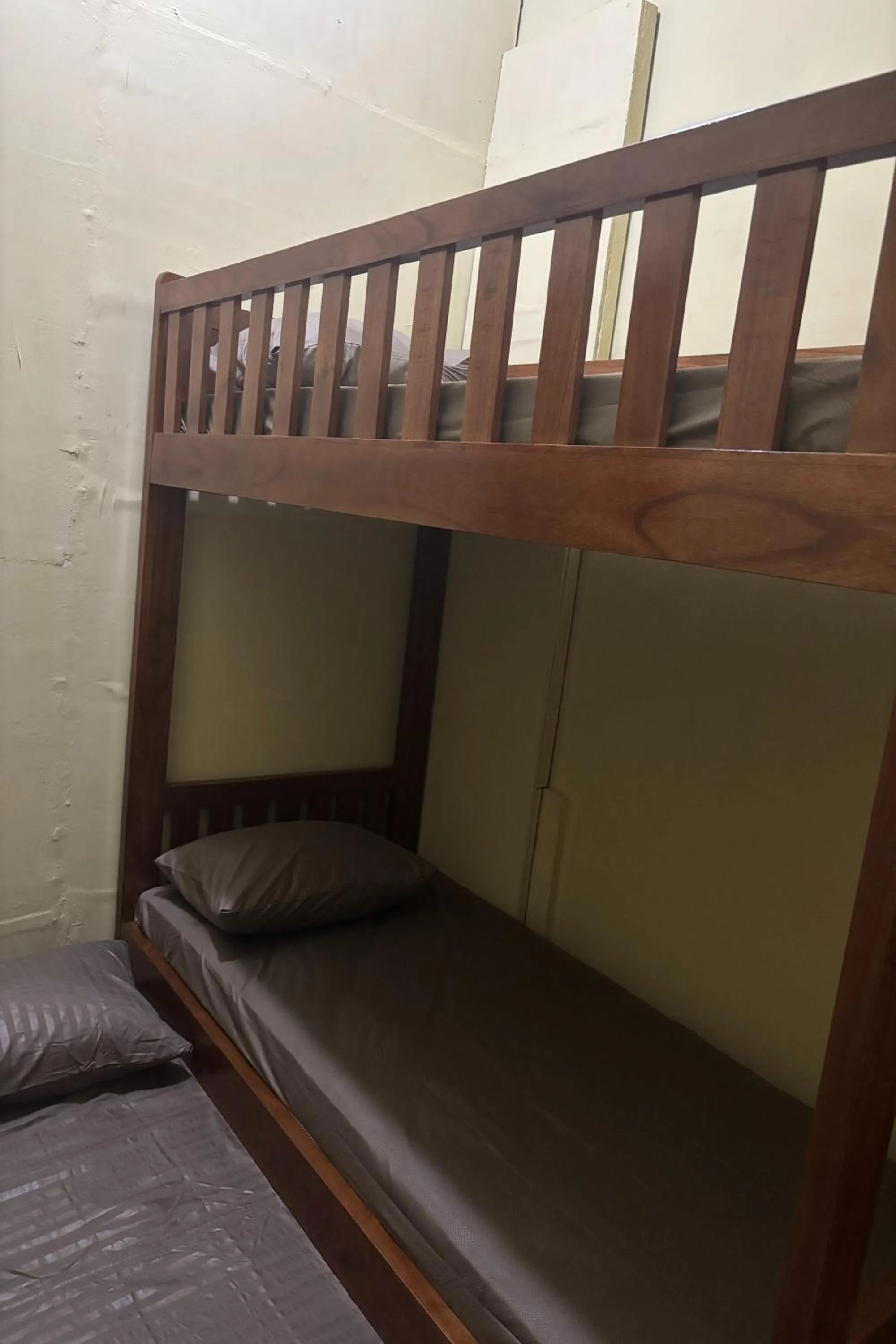 Bed in Waroeng Transit & Depary Homestay