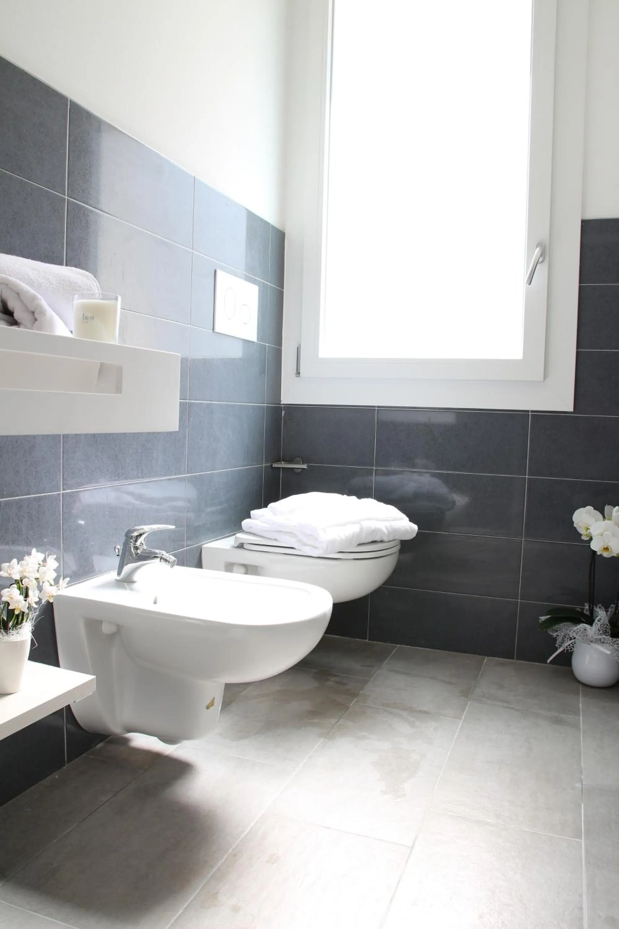 Toilet in Hotel Arena