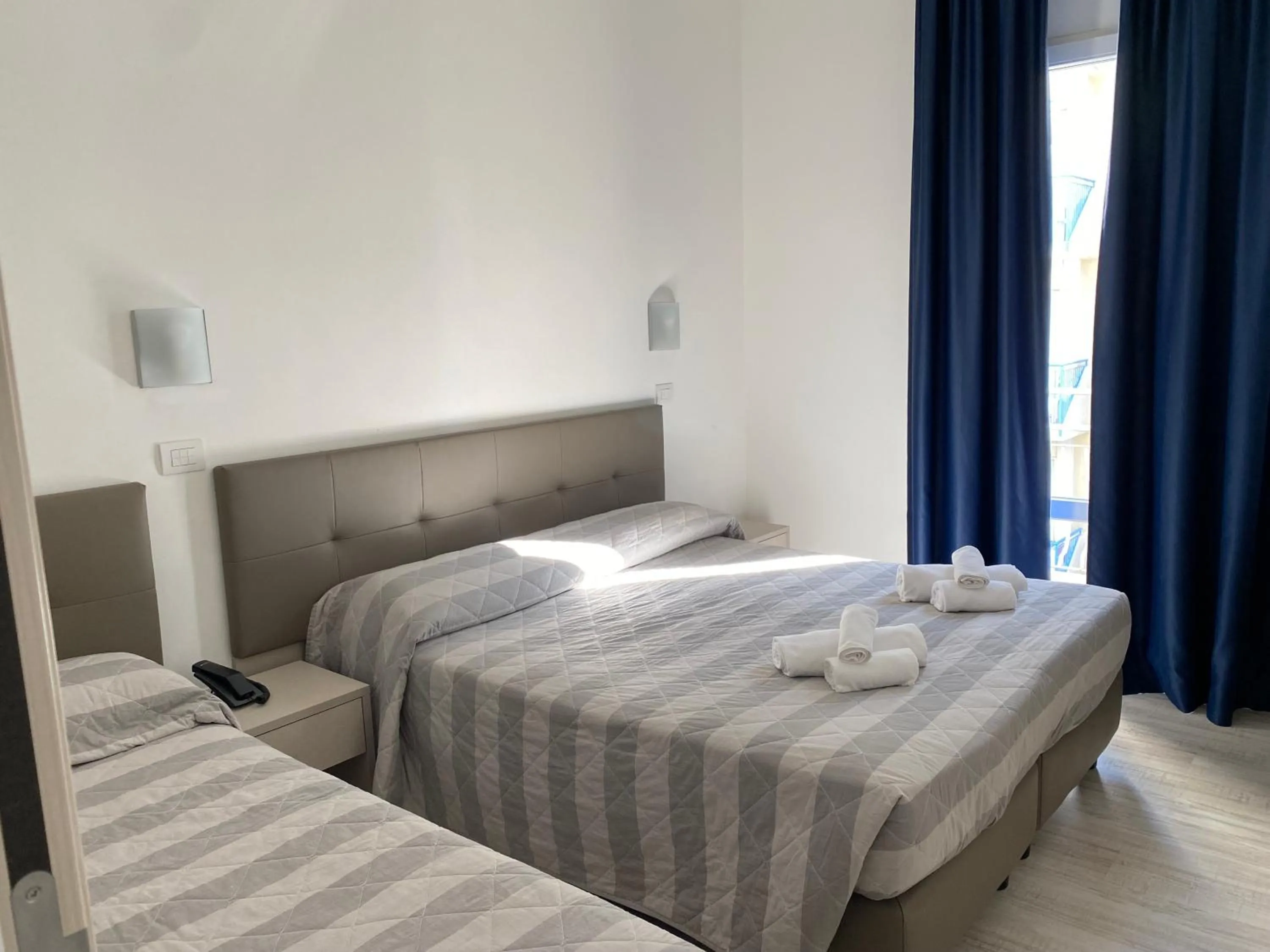 Bedroom, Bed in Hotel Arena