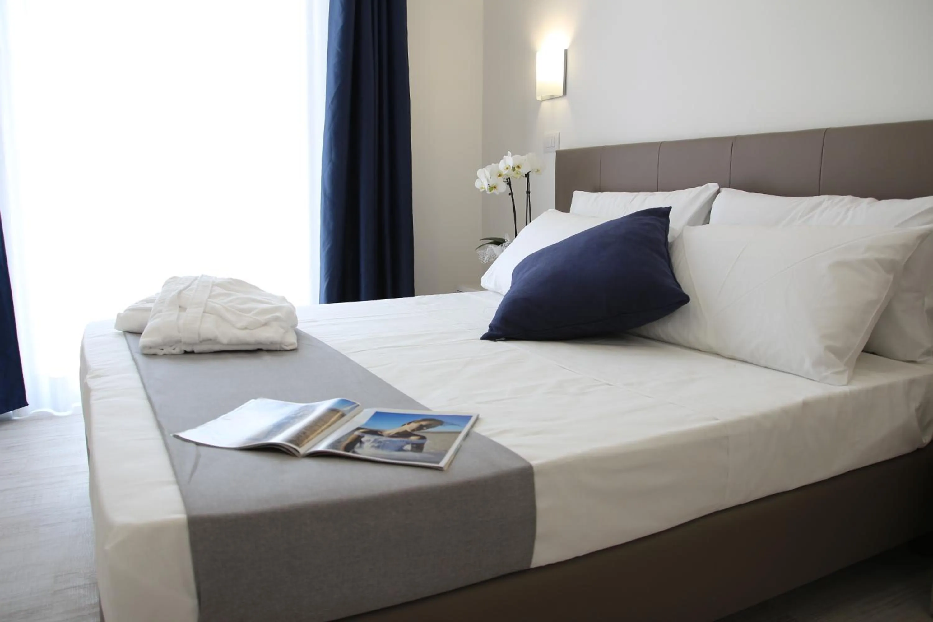 Bedroom, Bed in Hotel Arena