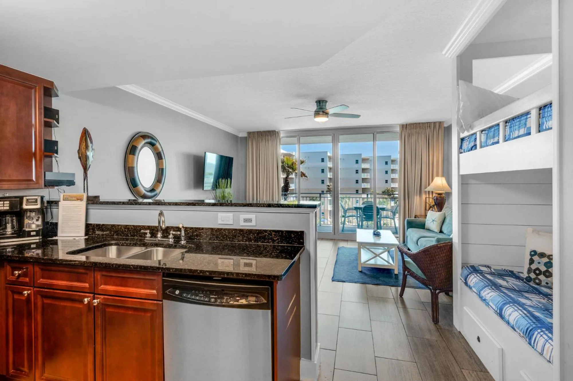 Kitchen or kitchenette in Waterscape Resort by Tufan