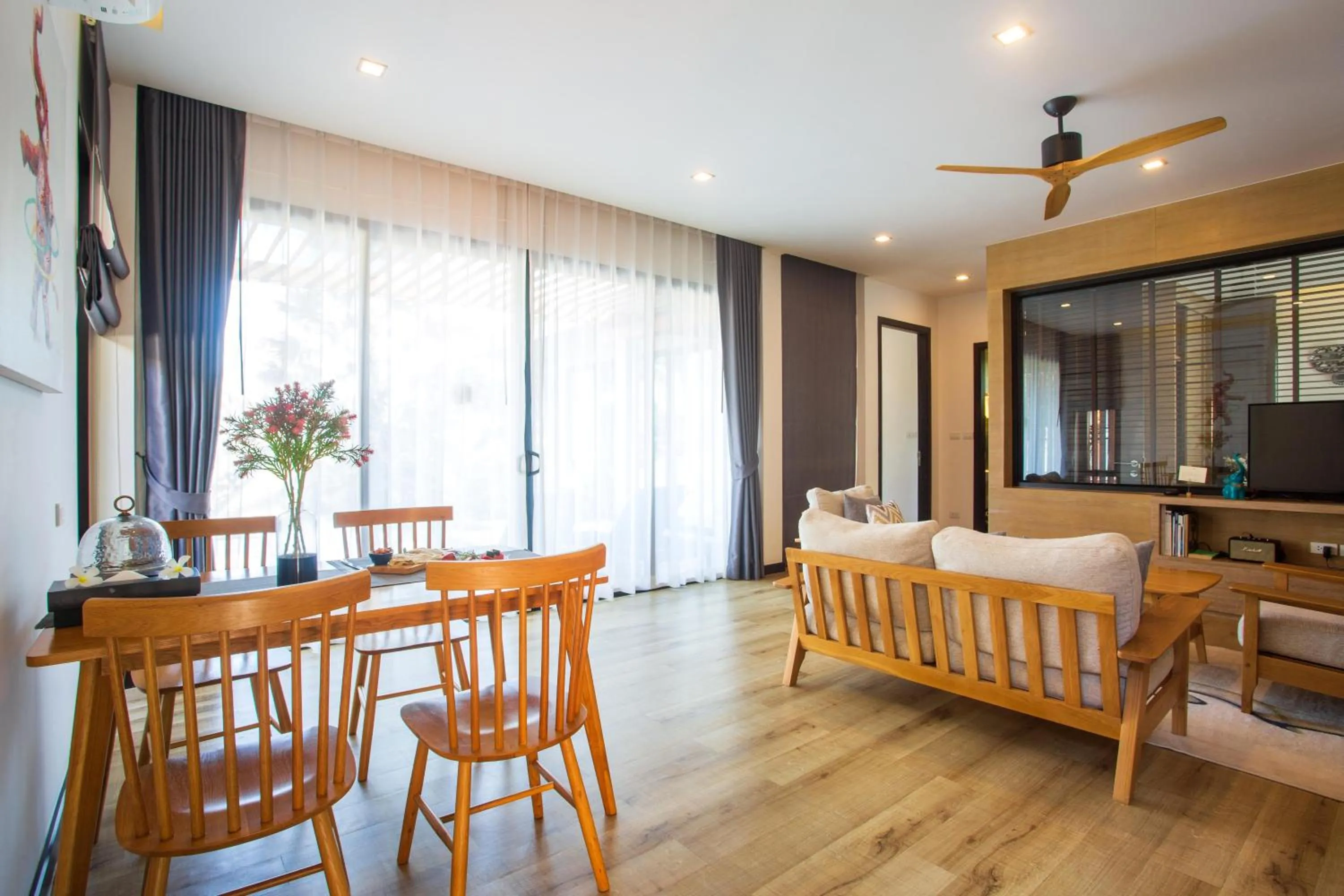 CHUZ Villas Samui SHA Plus