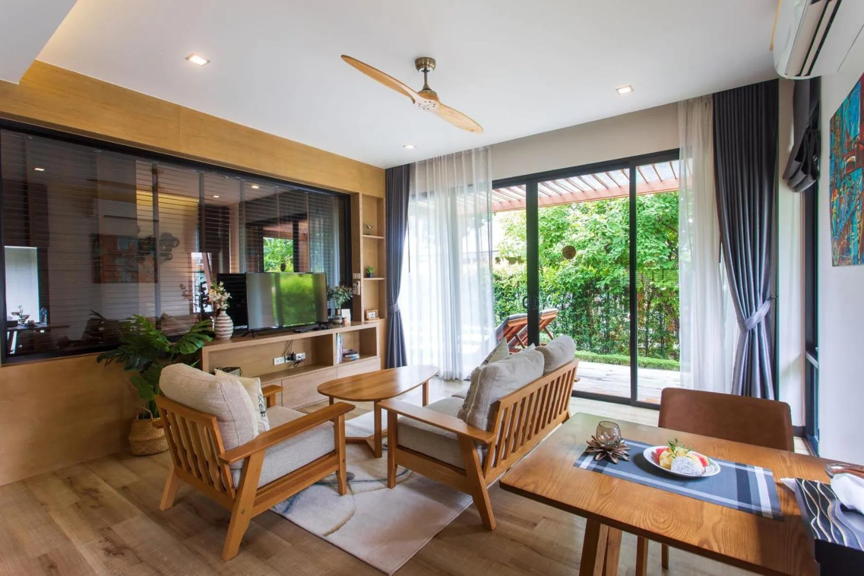 CHUZ Villas Samui SHA Plus