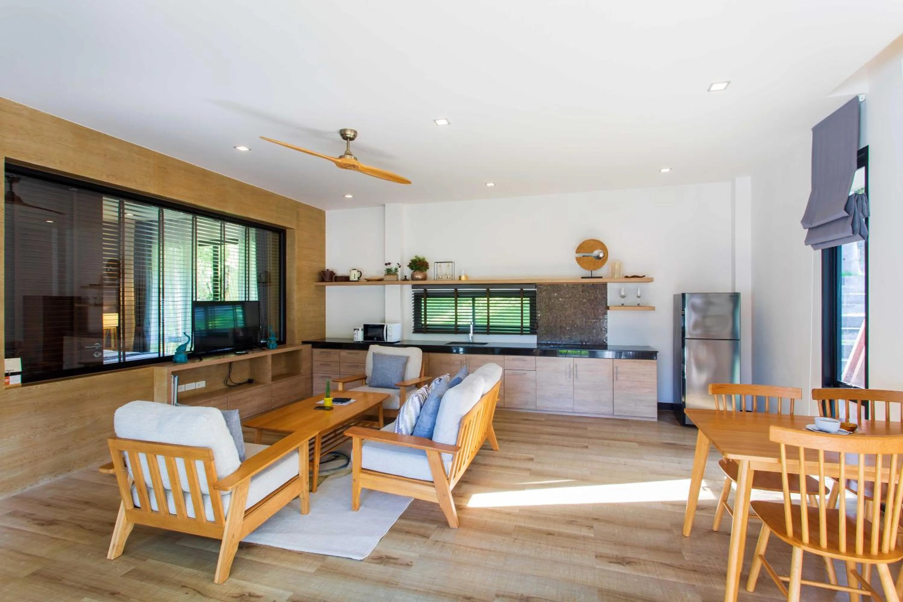 CHUZ Villas Samui SHA Plus