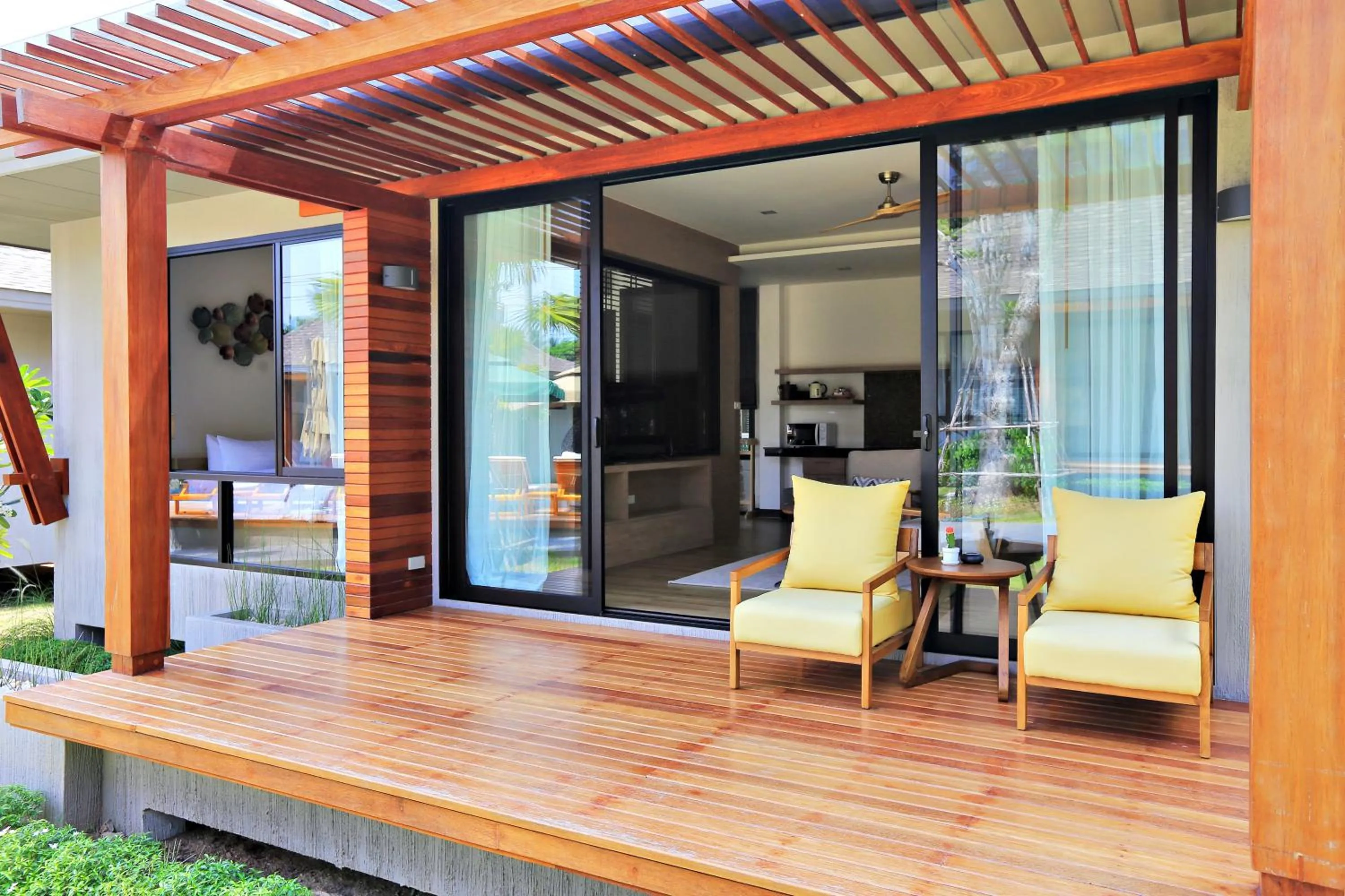 CHUZ Villas Samui SHA Plus