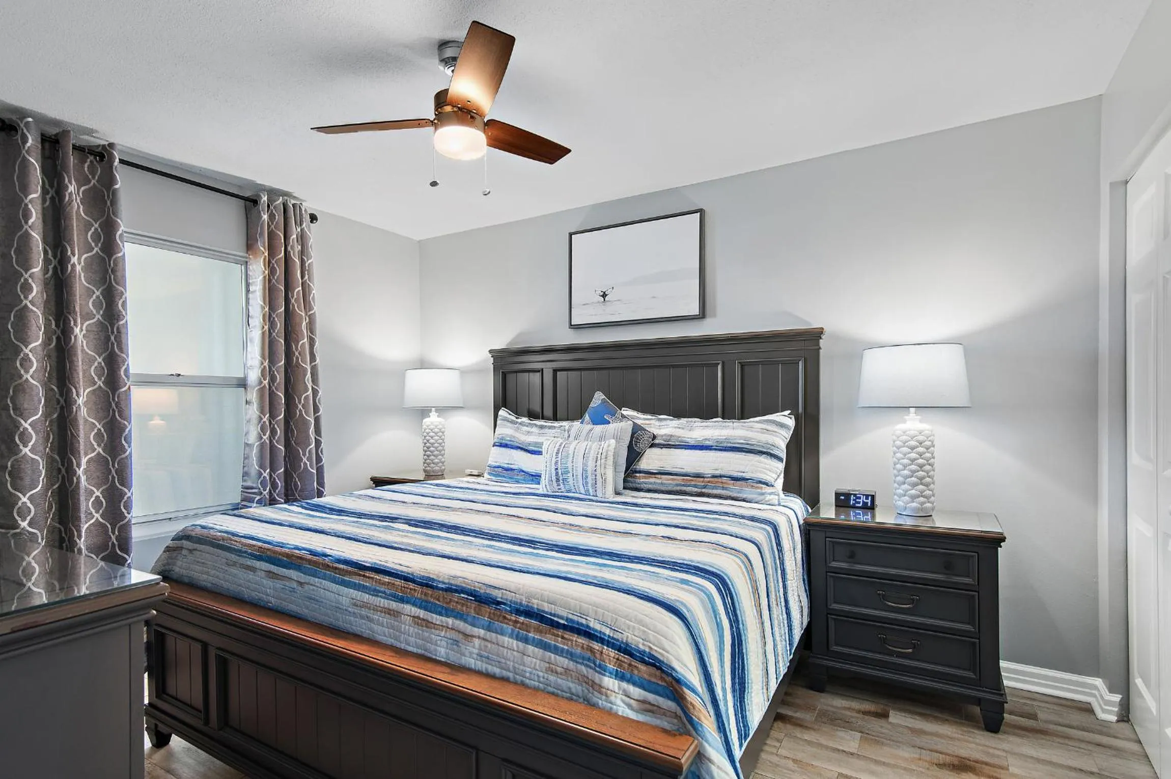 Bed in Pelican Beach Resort by Tufan