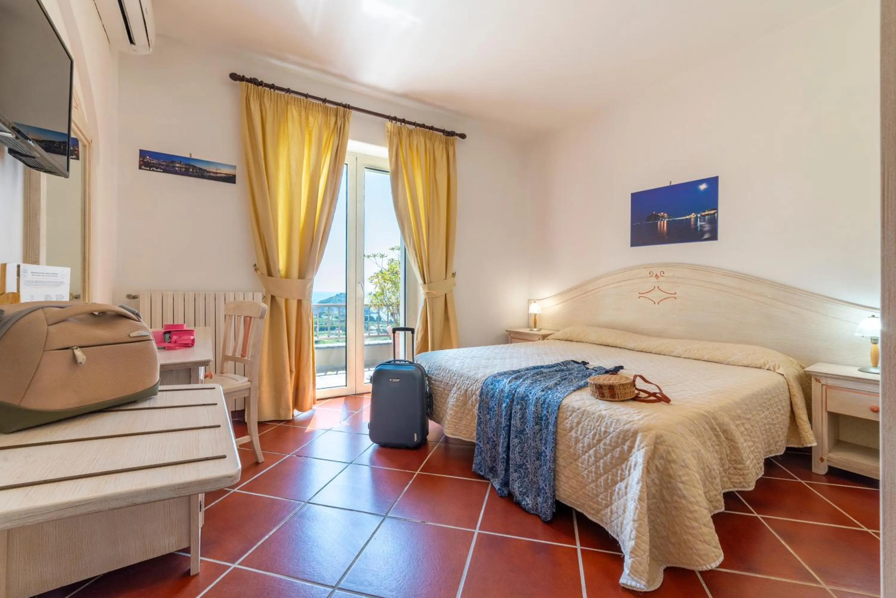 Bed in Punta Chiarito Resort