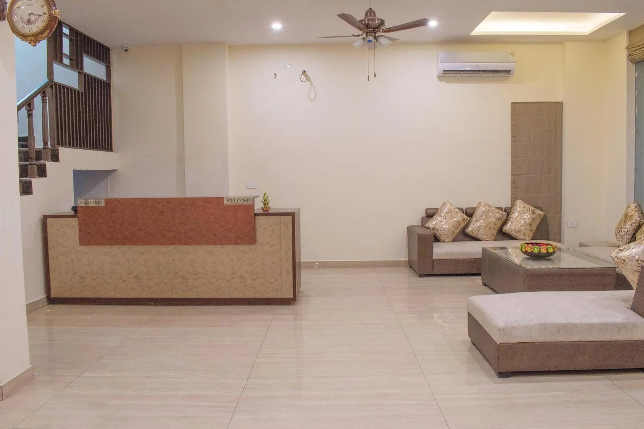 Lobby or reception in The Darien Resort