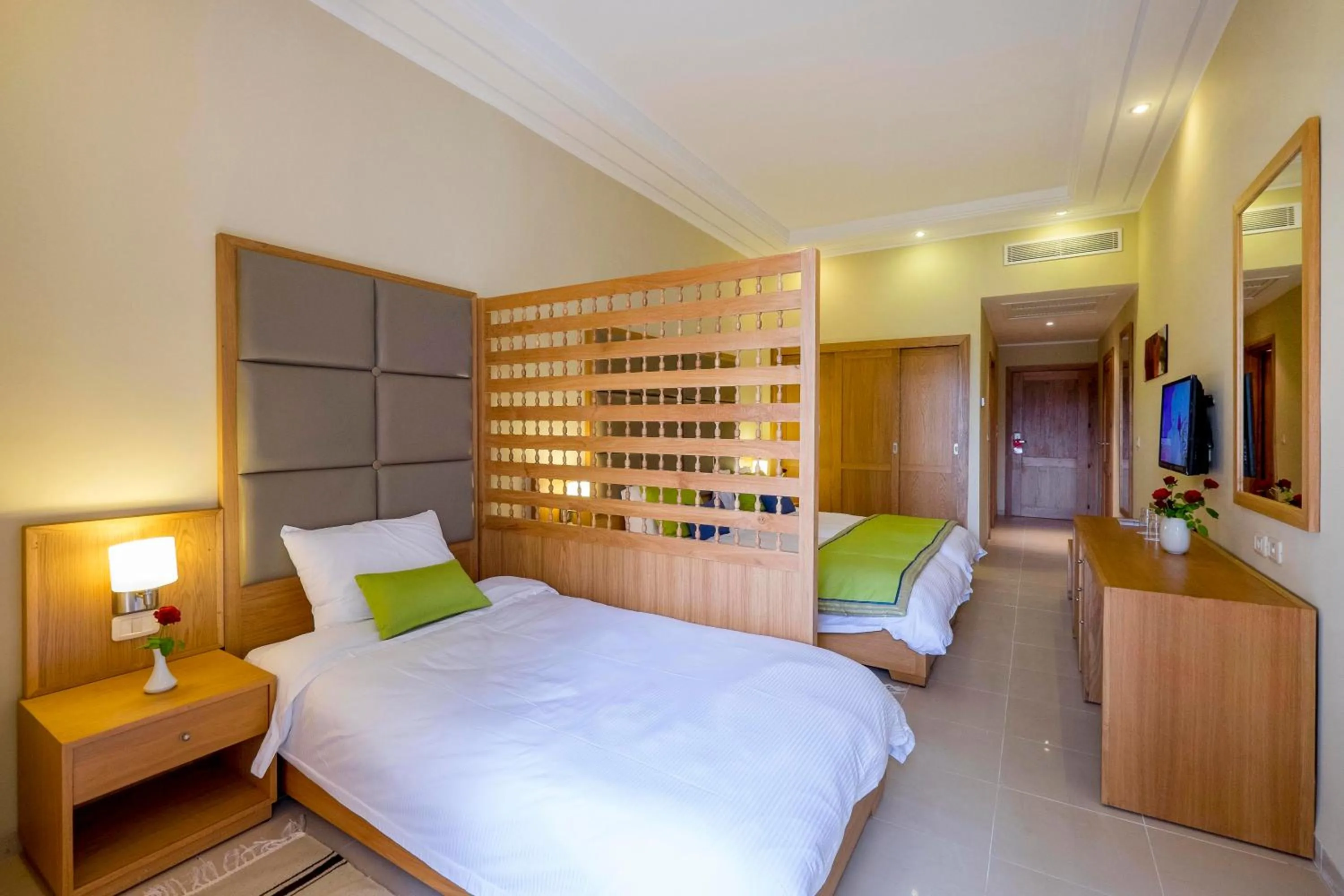 Bedroom, Bed in Hotel Bel Azur Thalasso & Bungalows