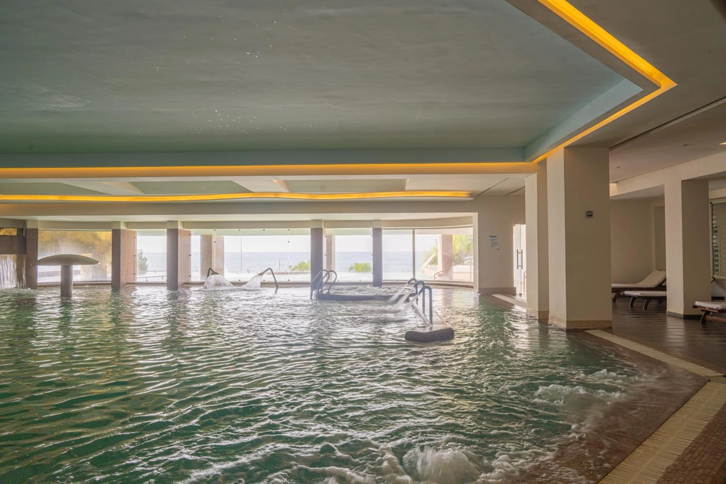 Spa and wellness centre/facilities in Hotel Bel Azur Thalasso & Bungalows