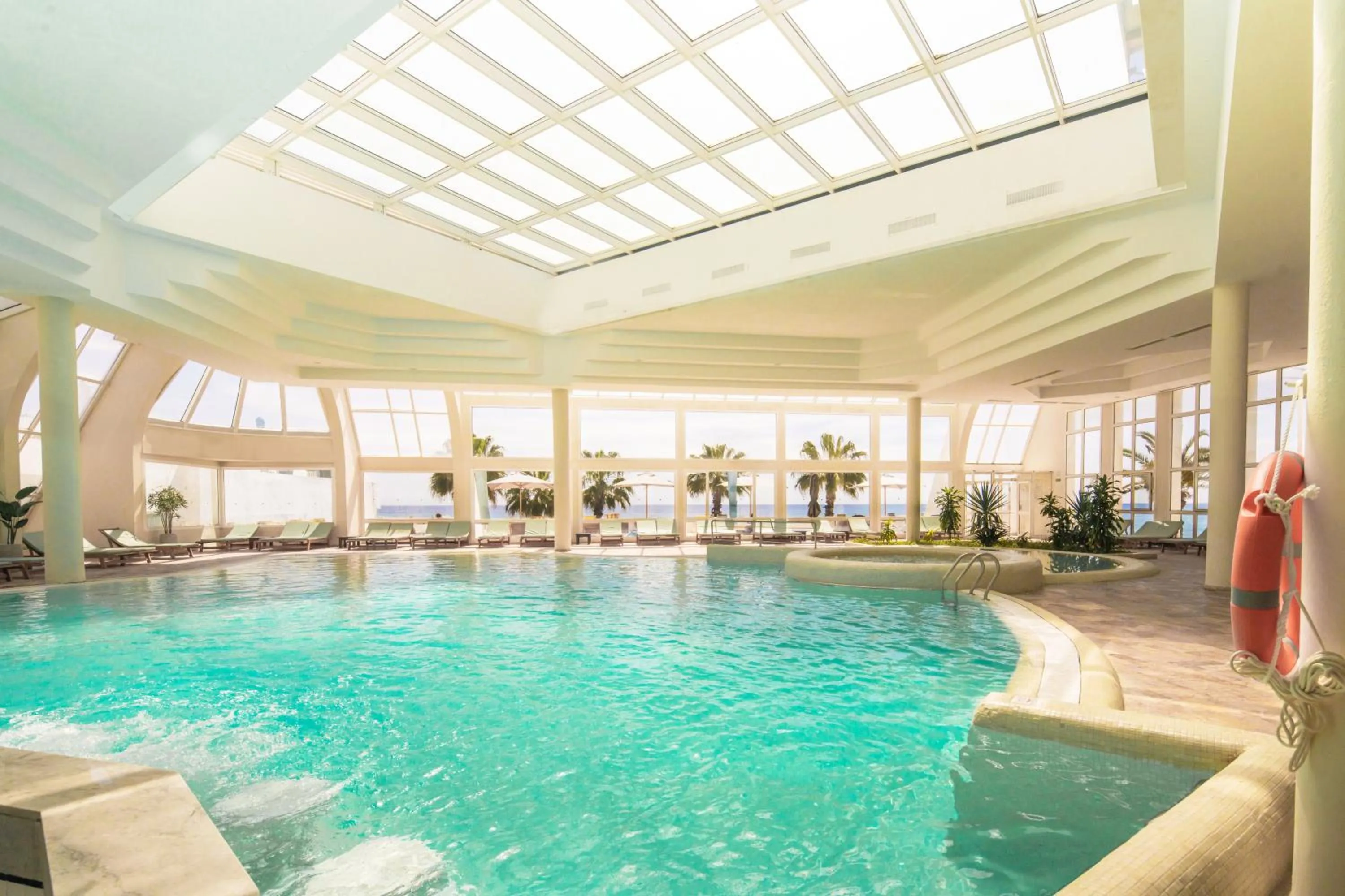 Swimming pool in Hotel Bel Azur Thalasso & Bungalows