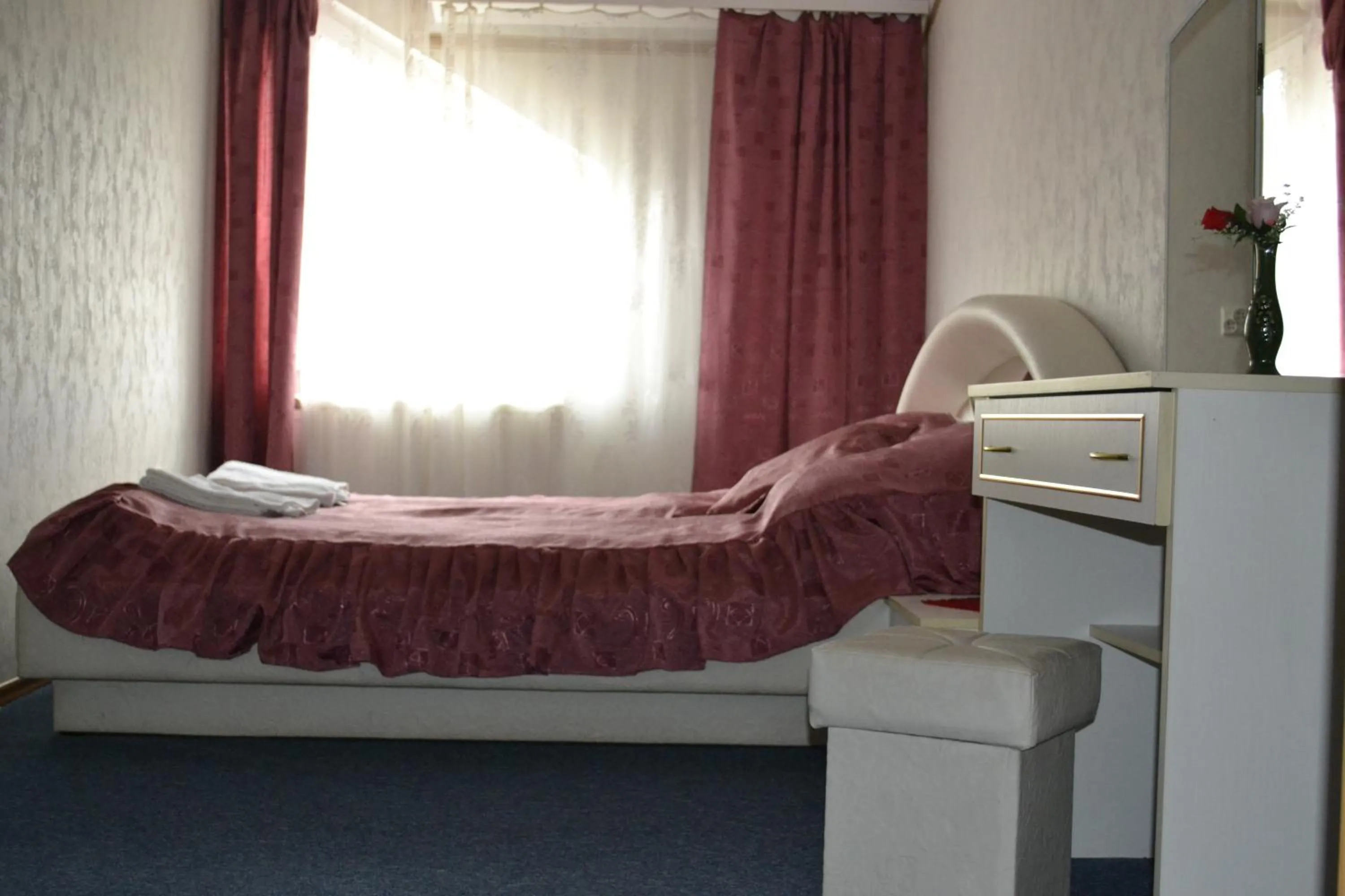 Photo of the whole room, Bed in Zajazd Maxim