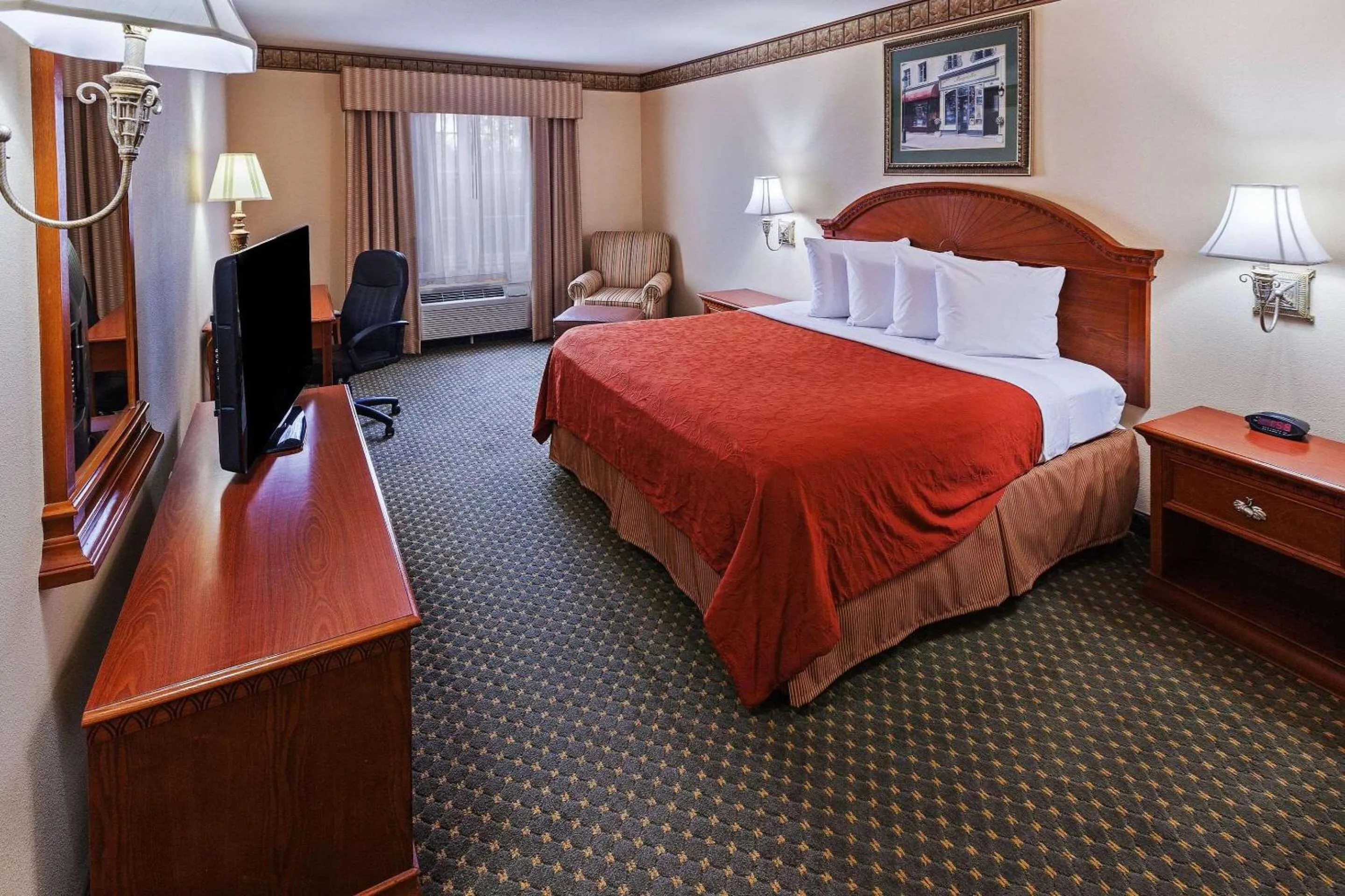 Bedroom, Bed in Country Inn & Suites by Radisson, Amarillo I-40 West, TX