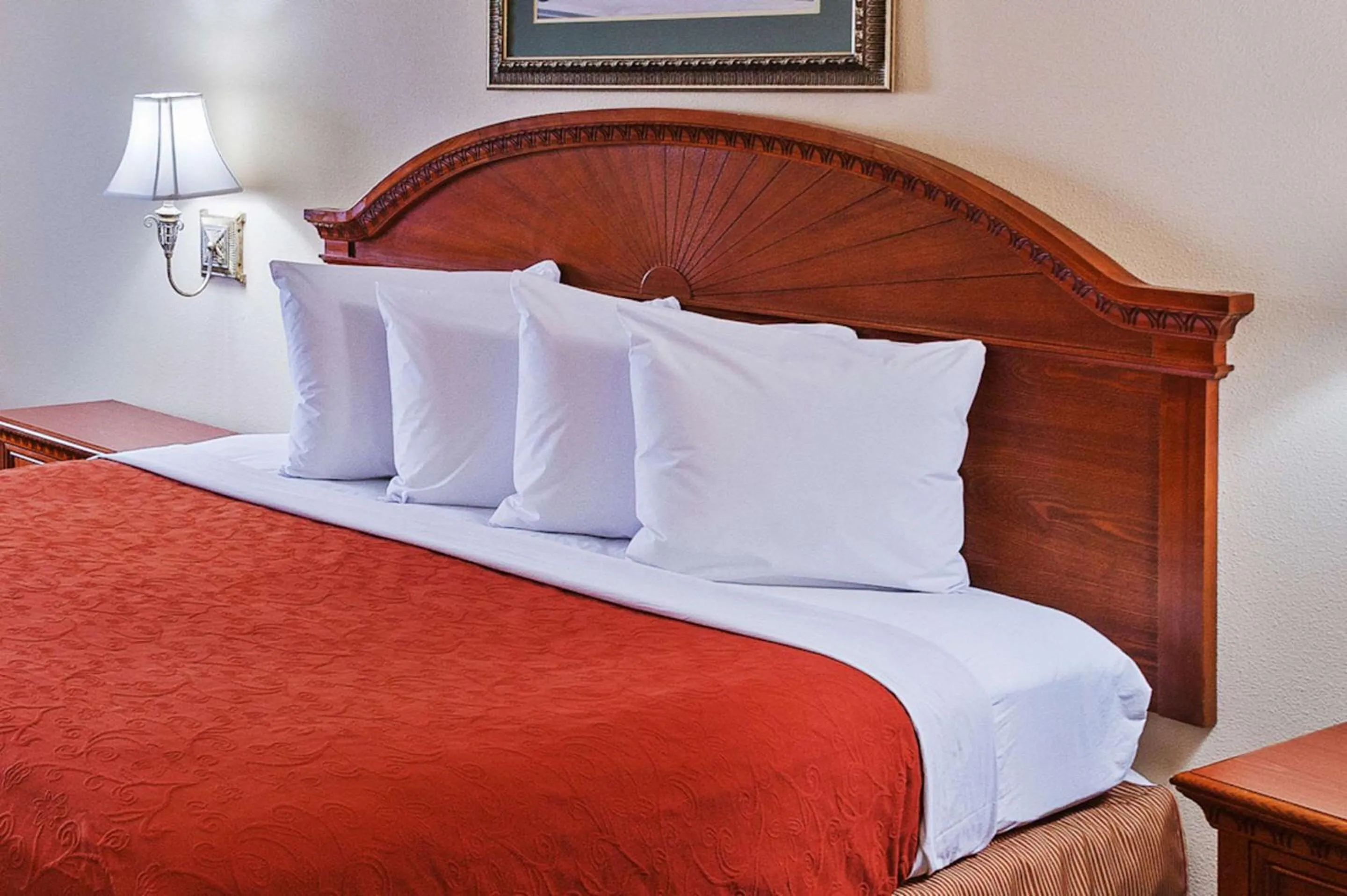 Bedroom, Bed in Country Inn & Suites by Radisson, Amarillo I-40 West, TX