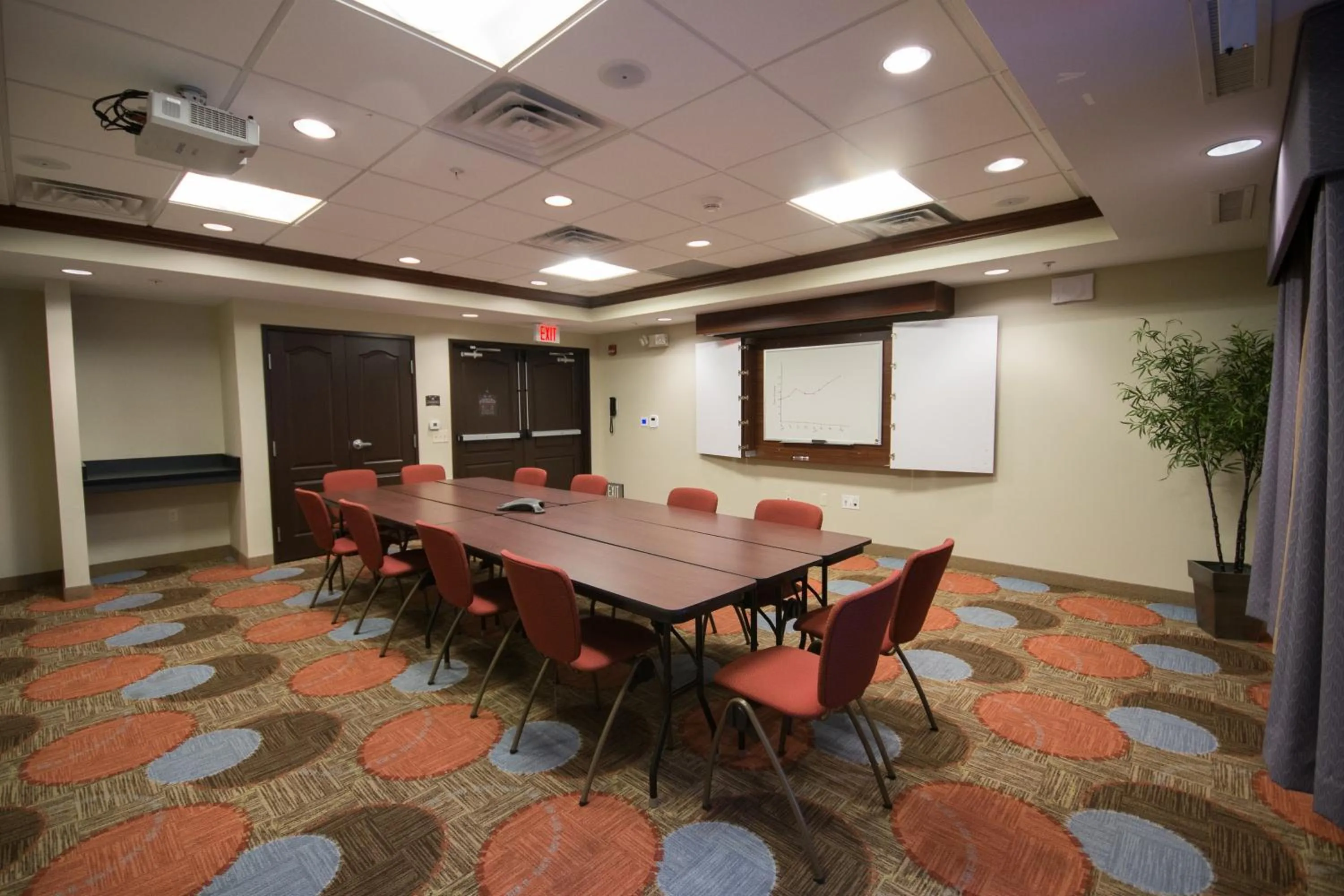 Meeting/conference room in Staybridge Suites Montgomeryville by IHG