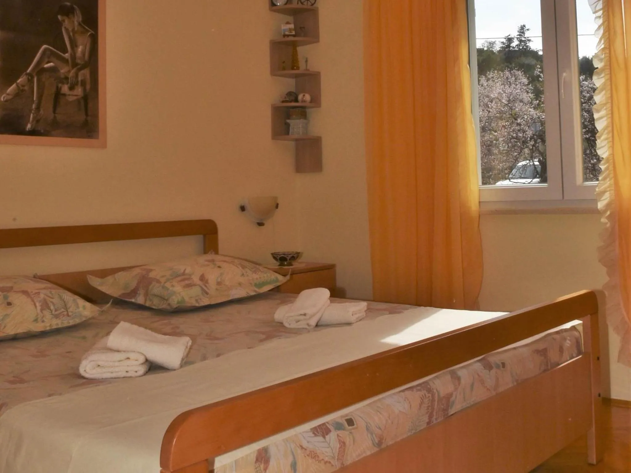Bedroom, Bed in Apartment Manigo