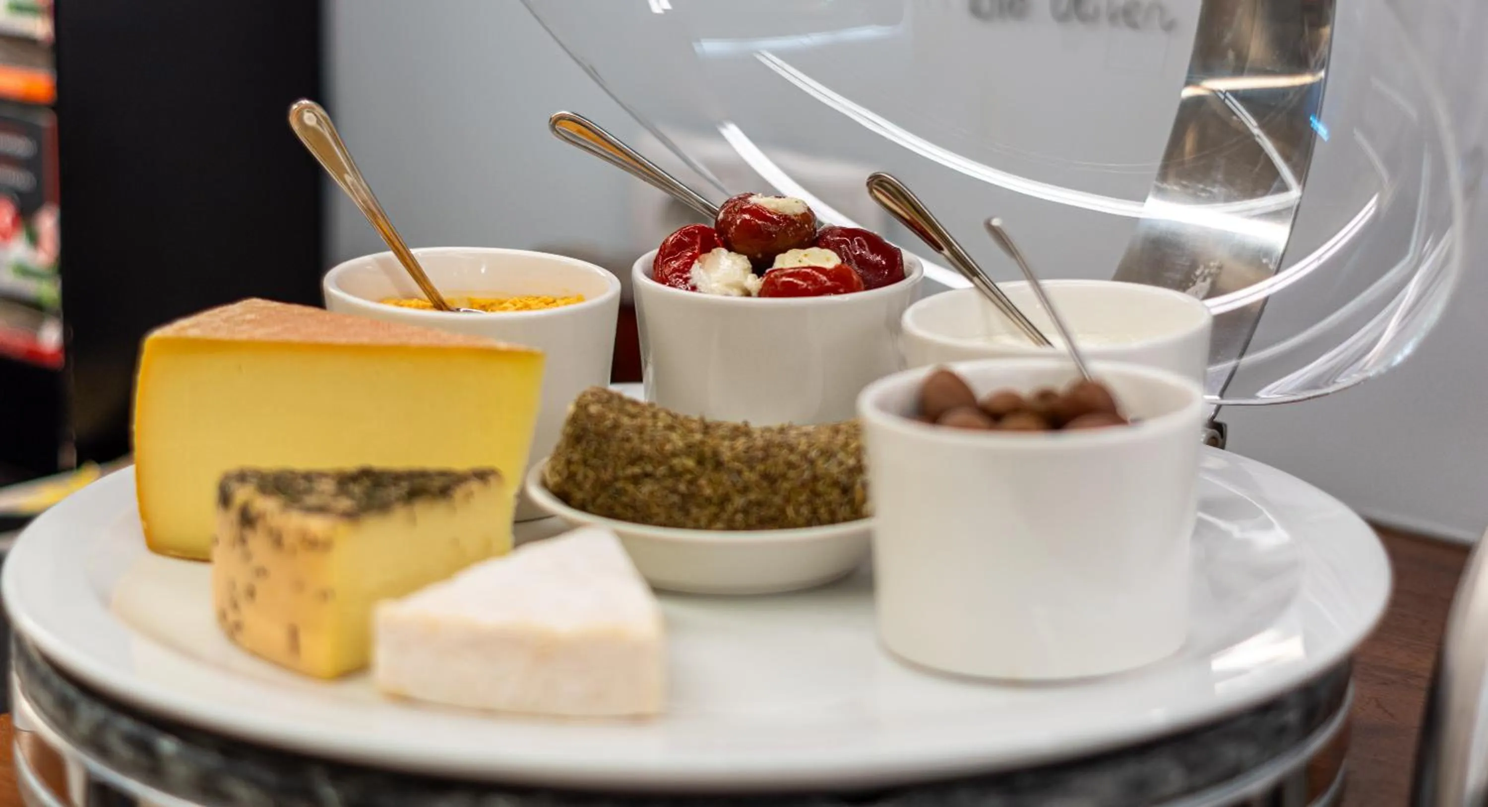 Buffet breakfast in Hotel Spiess & Spiess