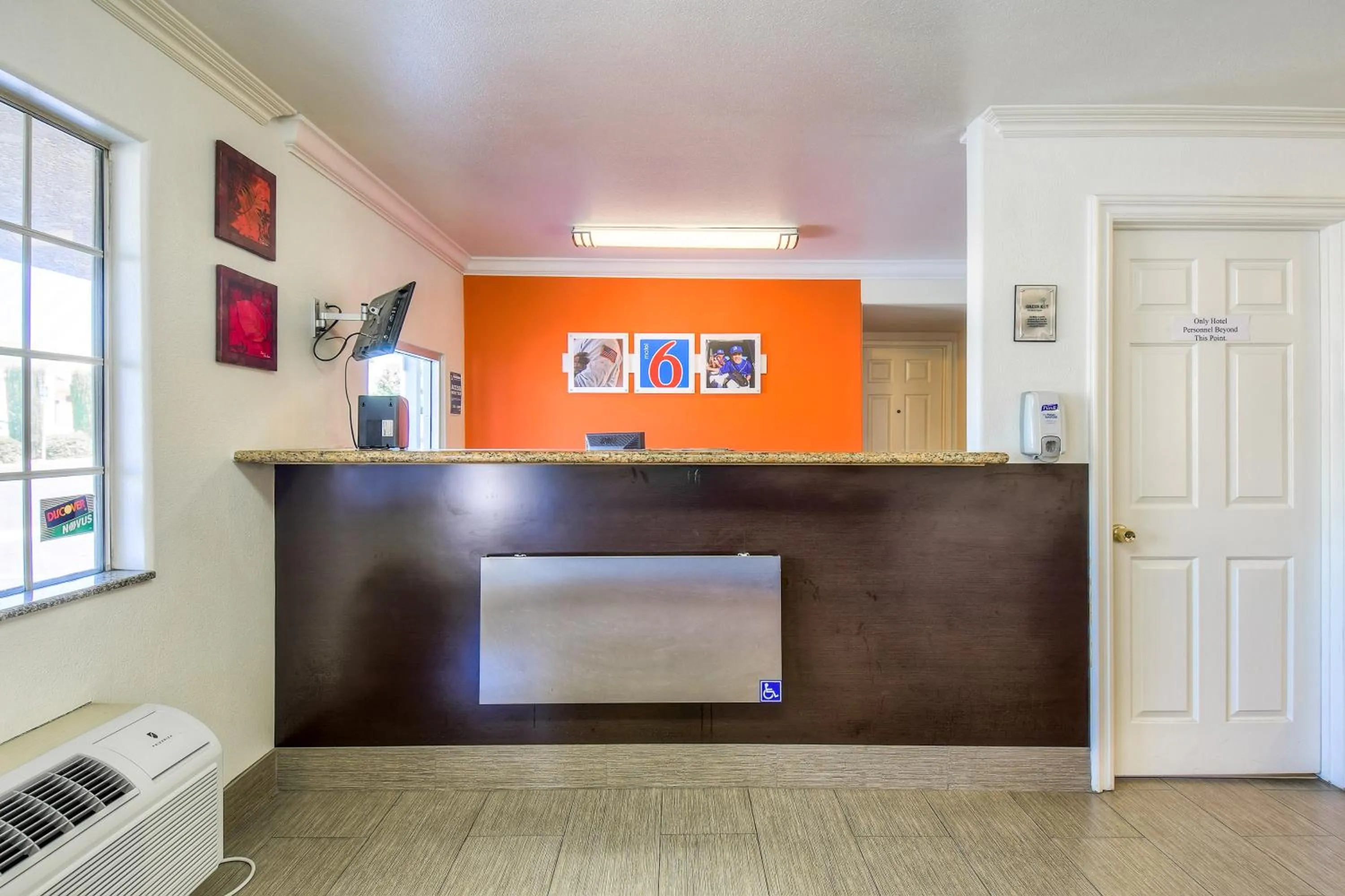 Lobby or reception in Motel 6-Menifee, CA