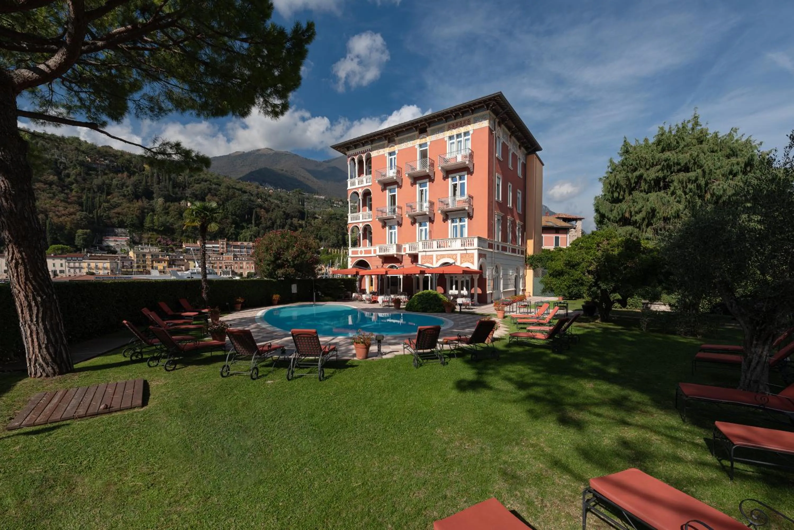 Property building in Hotel Milano