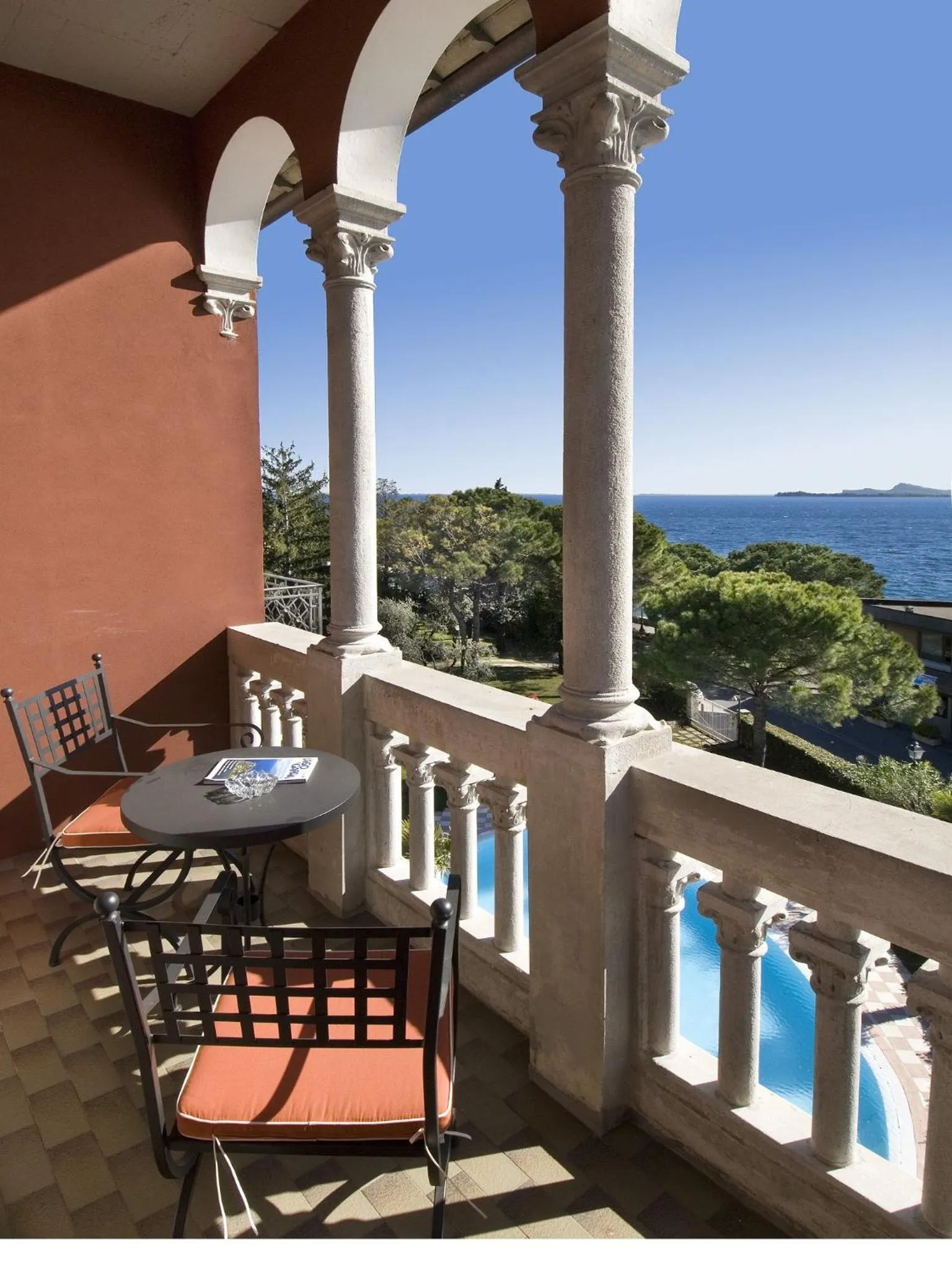 Balcony/Terrace in Hotel Milano