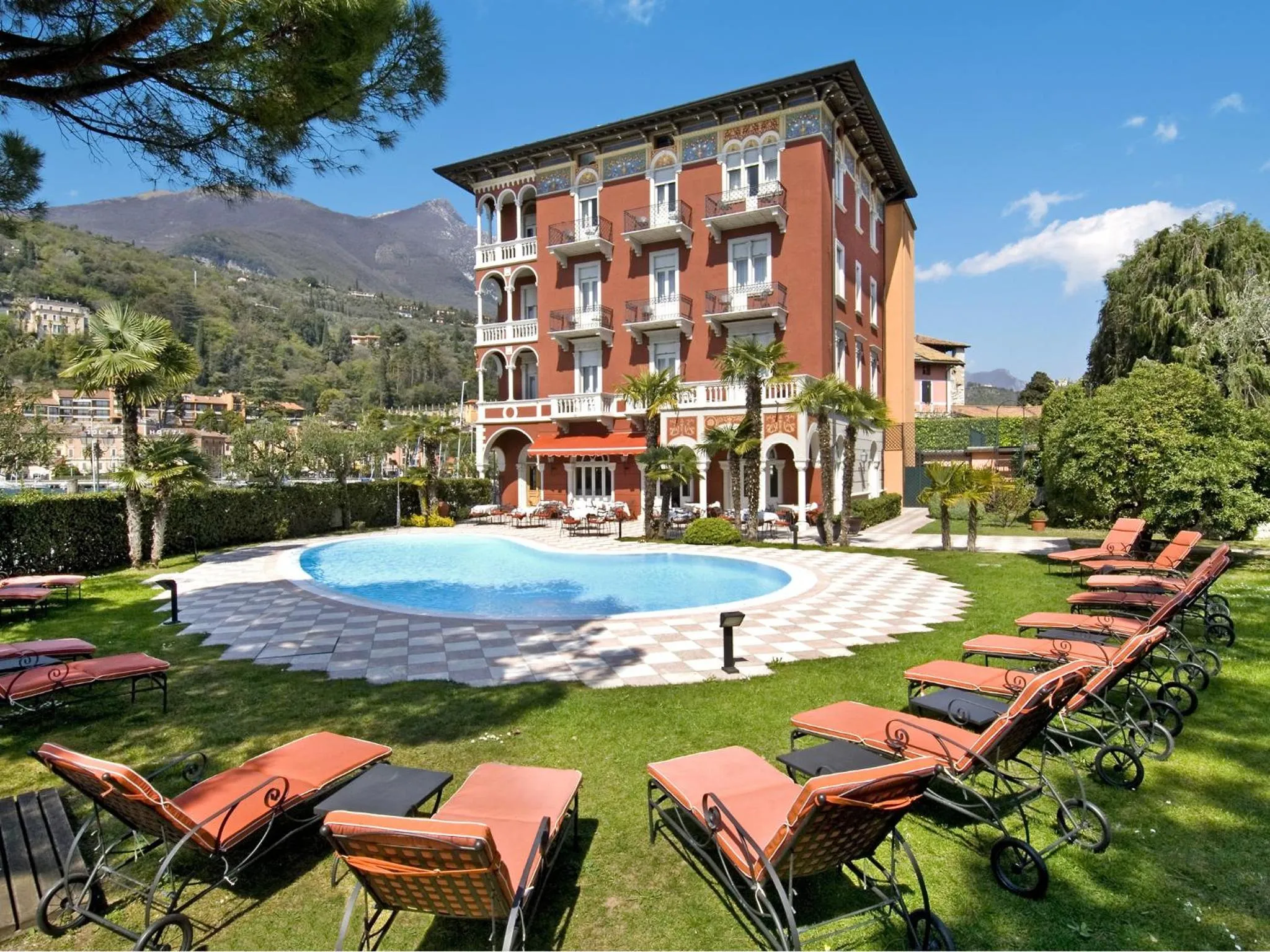 Property building in Hotel Milano