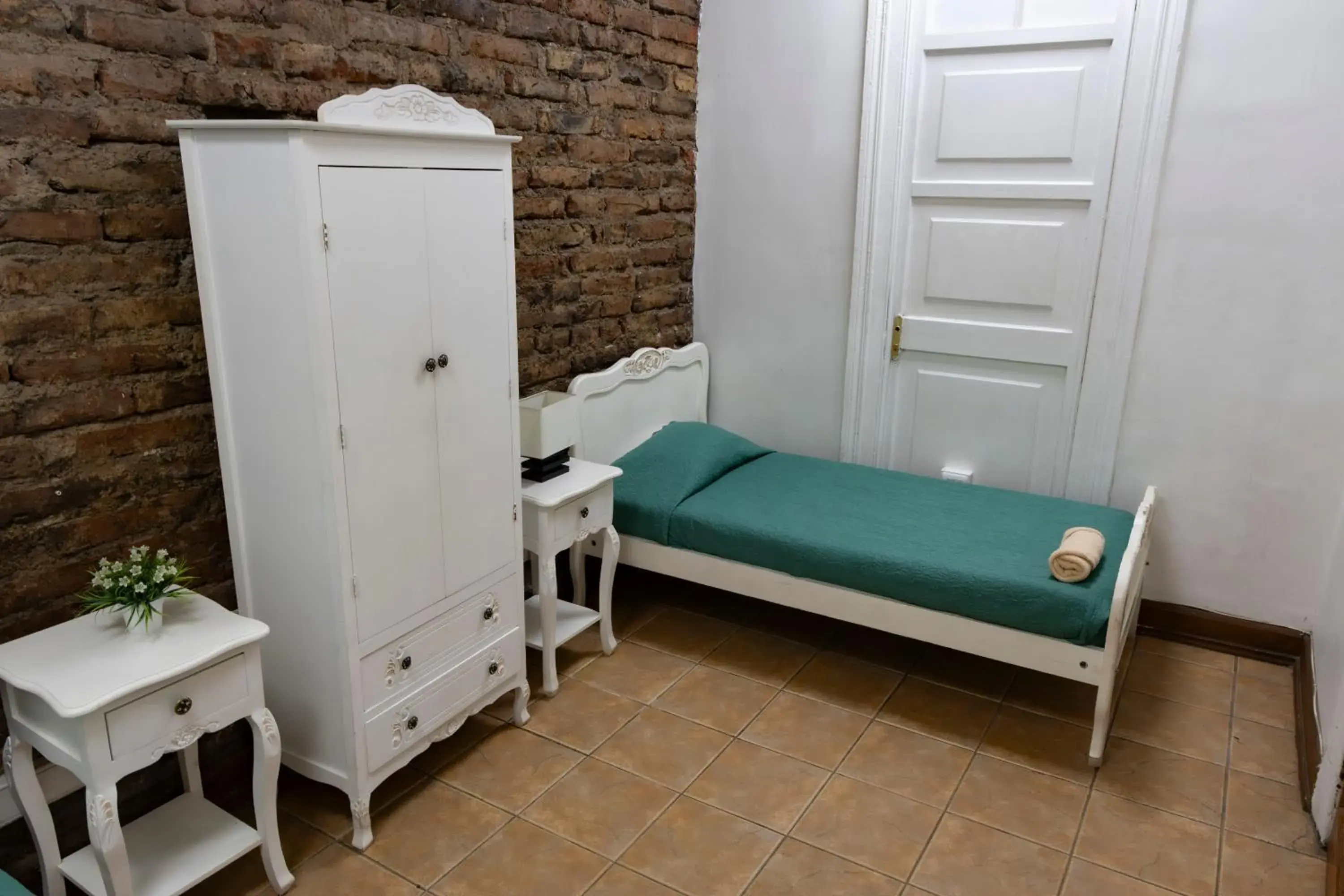 Twin Room with Private Bathroom in Hostal Providencia Twin Room with Private Bathroom in Hostal Providencia