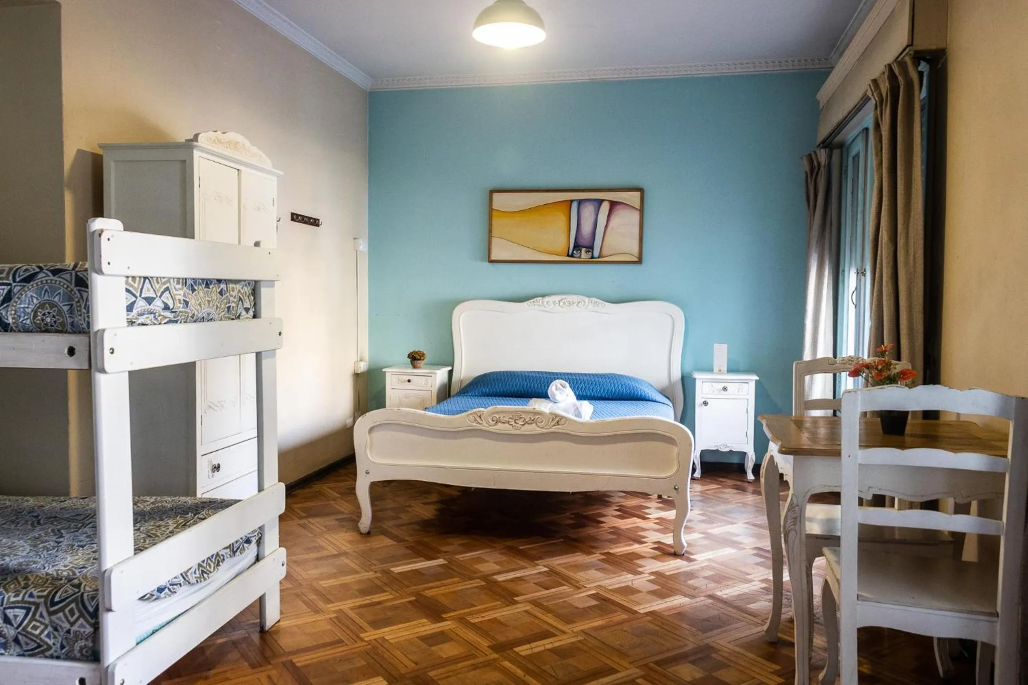 Bedroom, Bed in Hostal Providencia