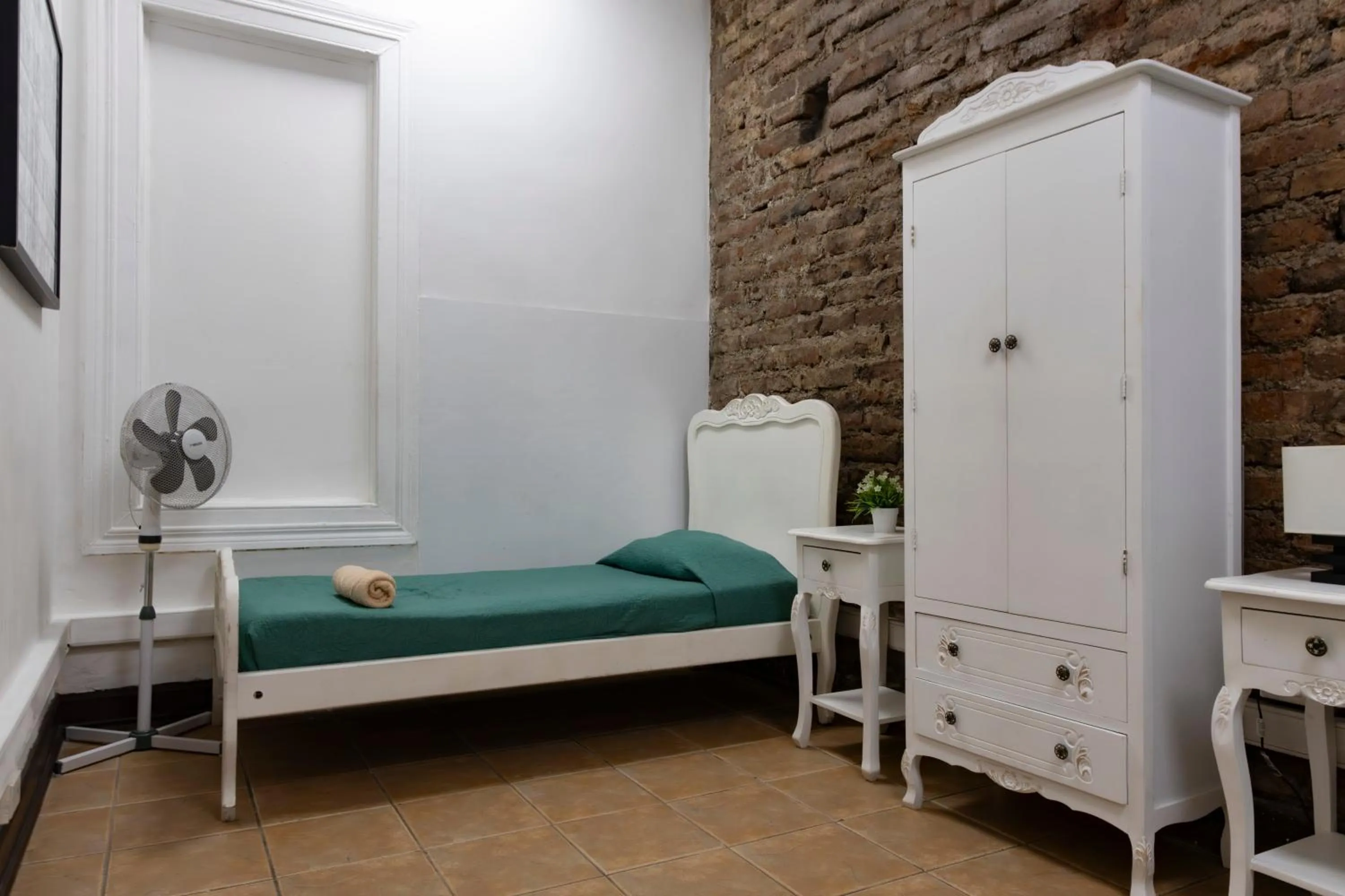 Bedroom, Bed in Hostal Providencia