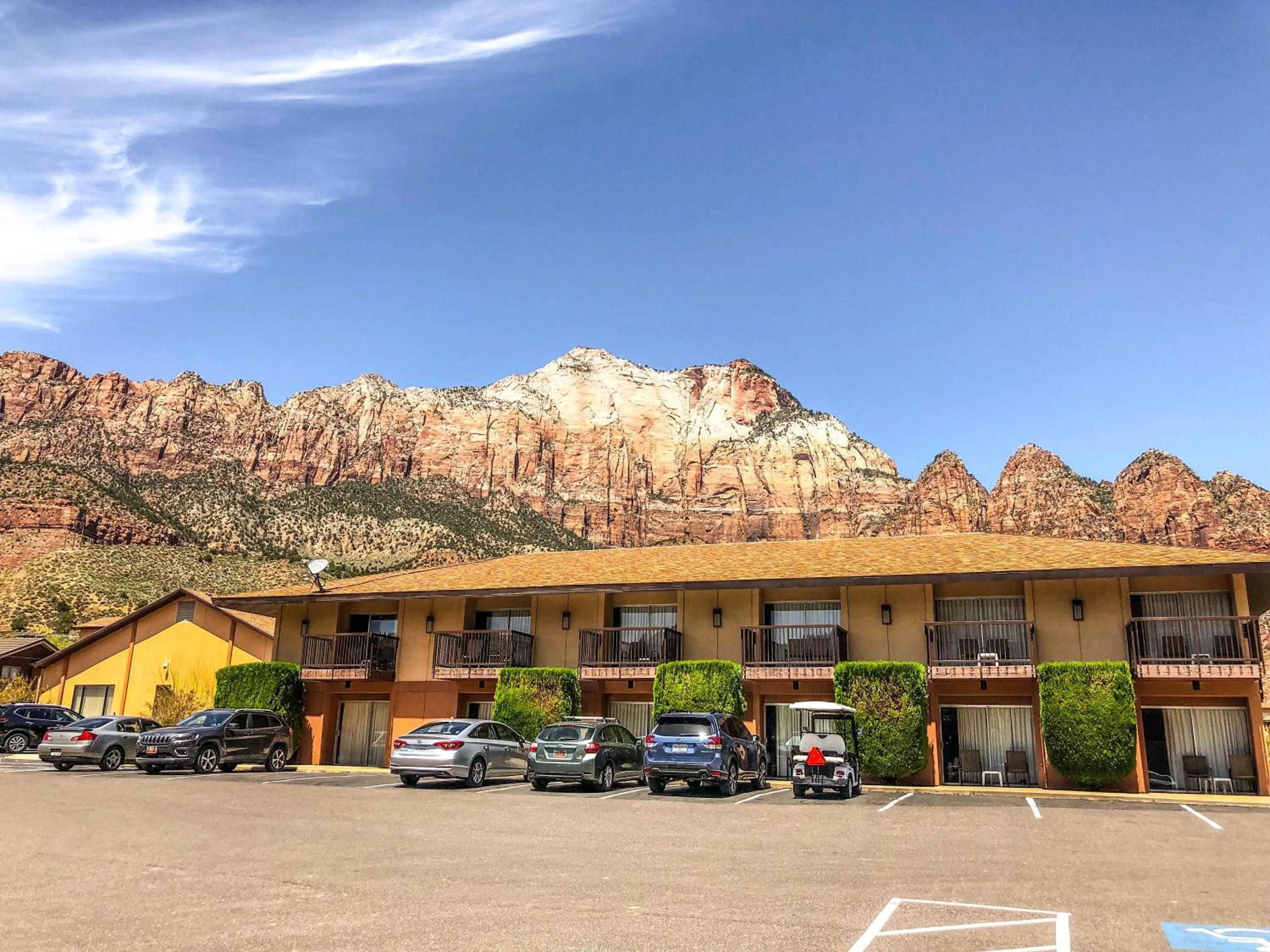 Property building in Bumbleberry Inn