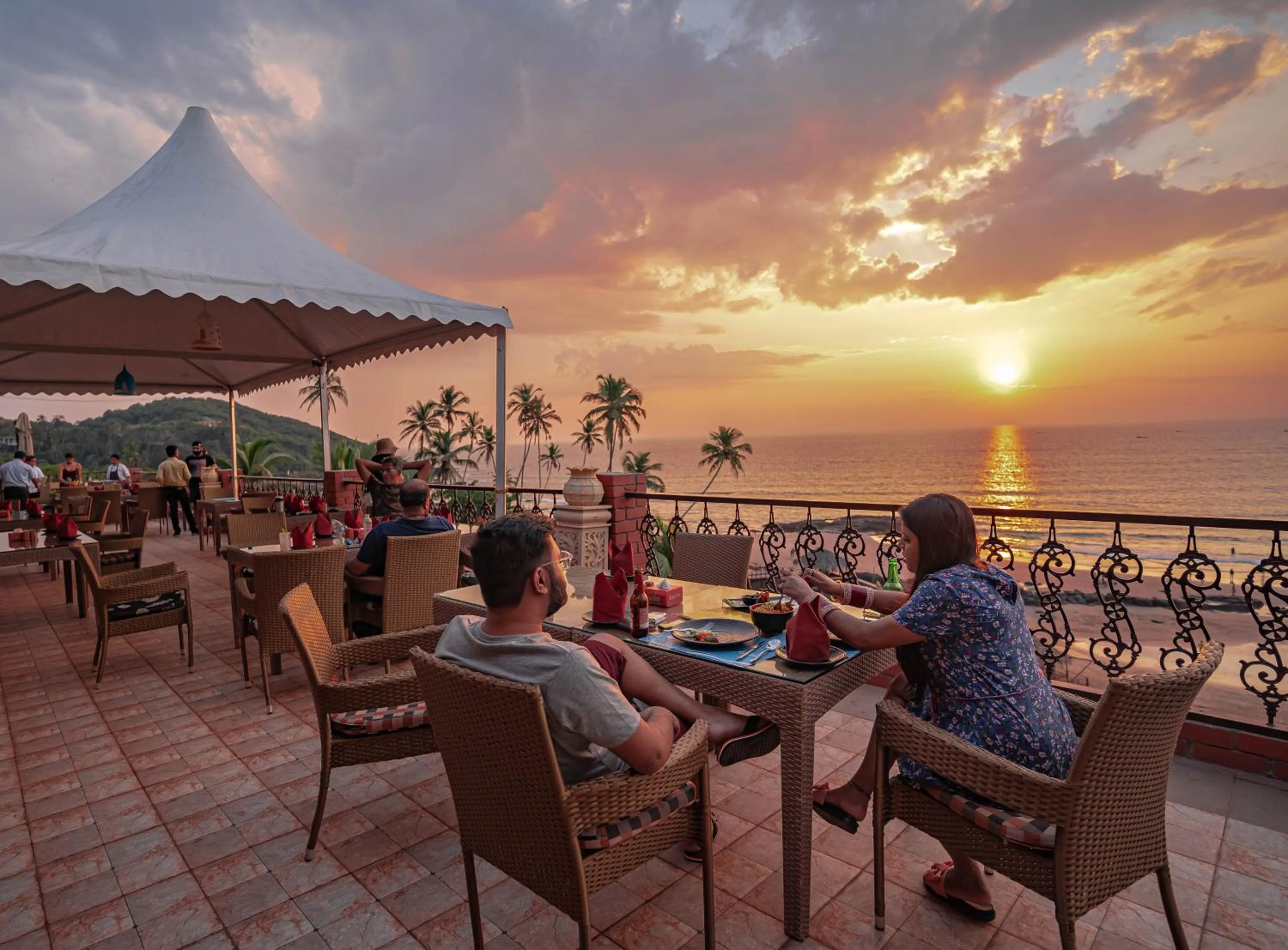 Sunset in Alcove Resort Vagator