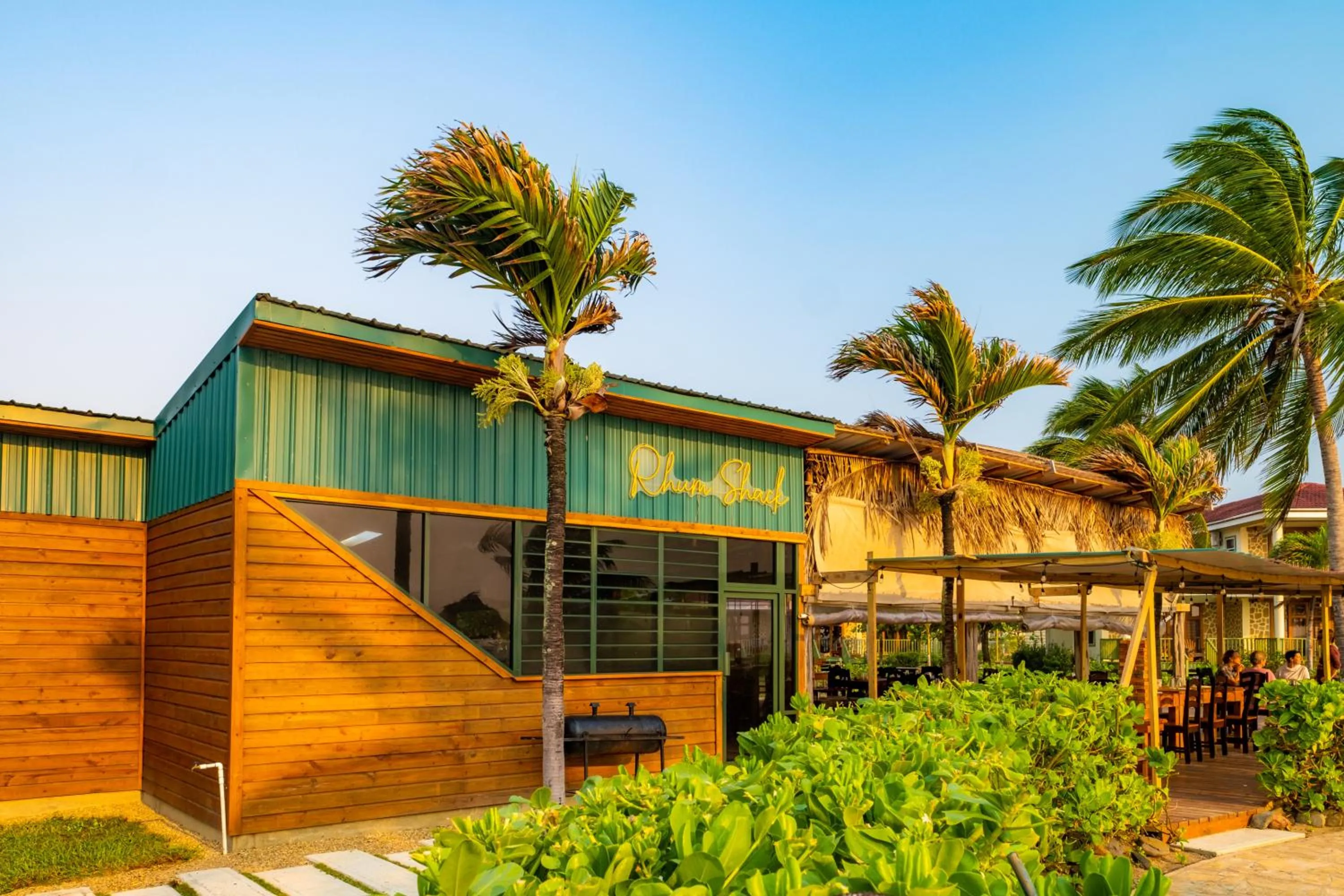 Restaurant/places to eat in Hopkins Bay Belize a Muy'Ono Resort