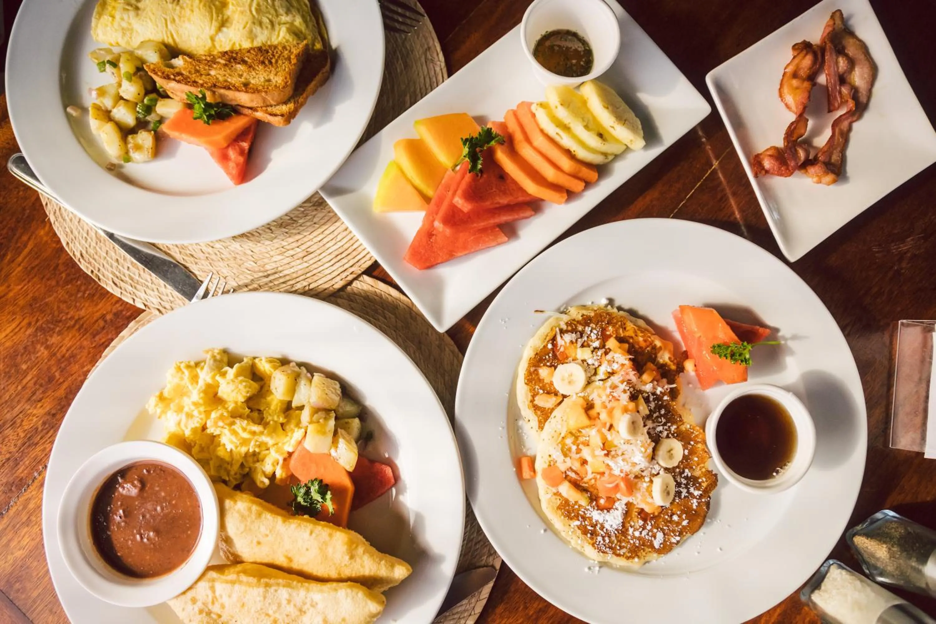 Lounge or bar in Hopkins Bay Belize a Muy'Ono Resort