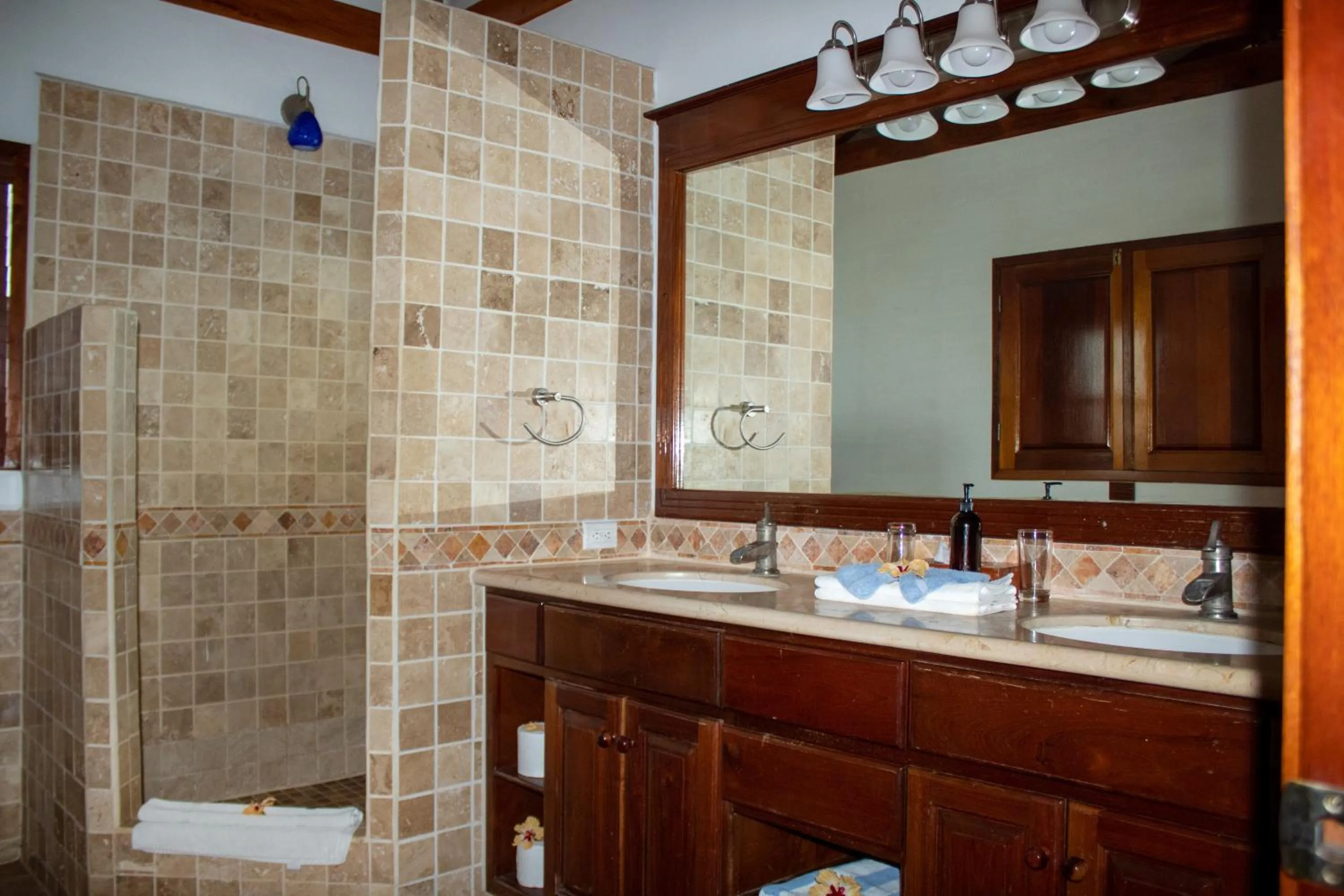 Hopkins Bay Belize a Muy'Ono Resort