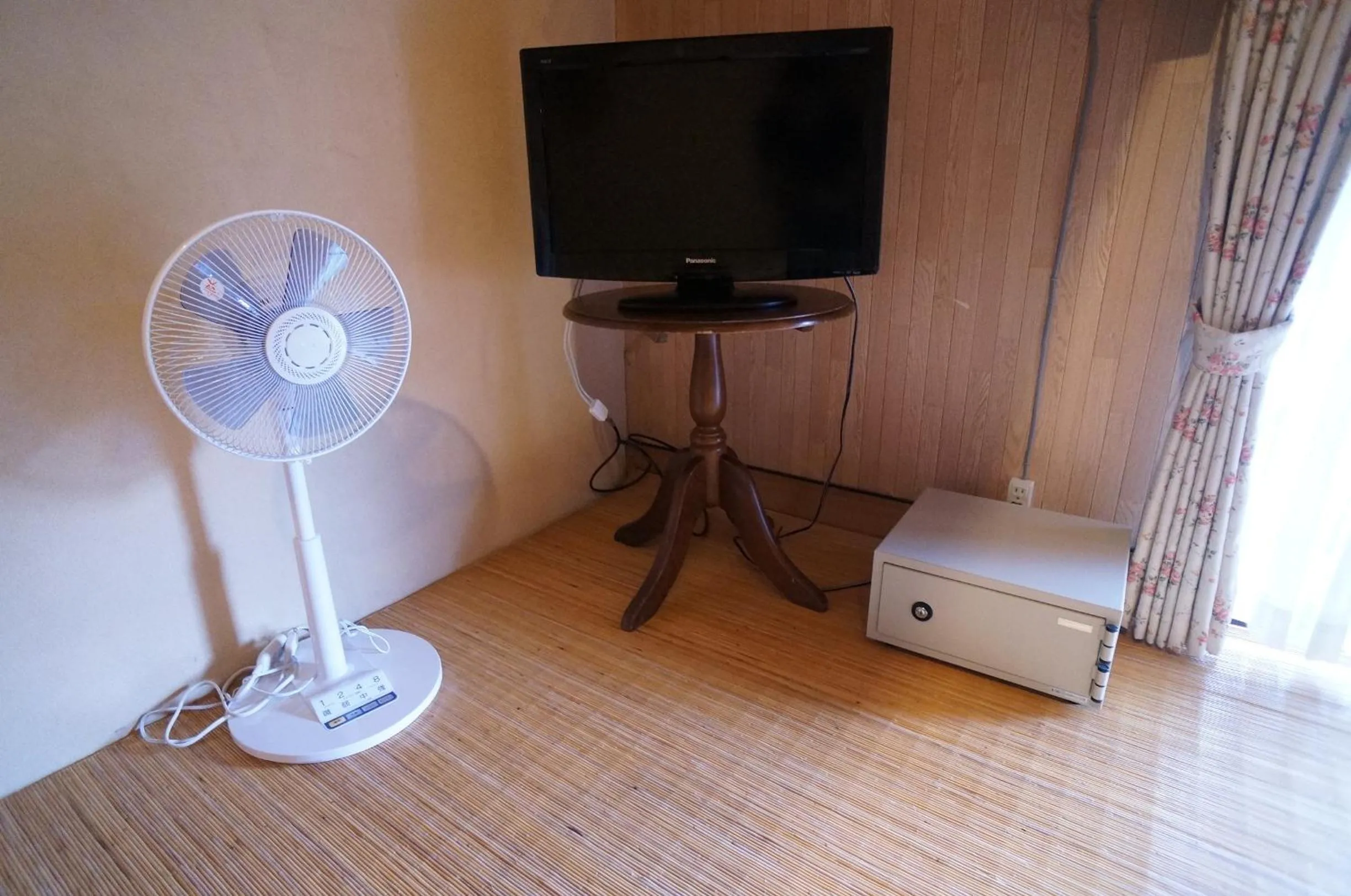 TV and multimedia in Yufunoyado Kifu