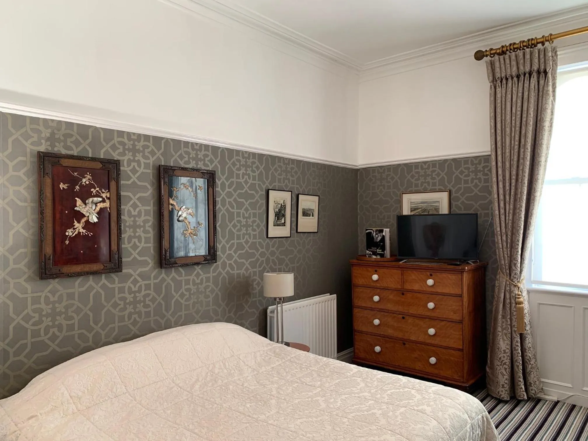 Property building, Bed in Aberley House