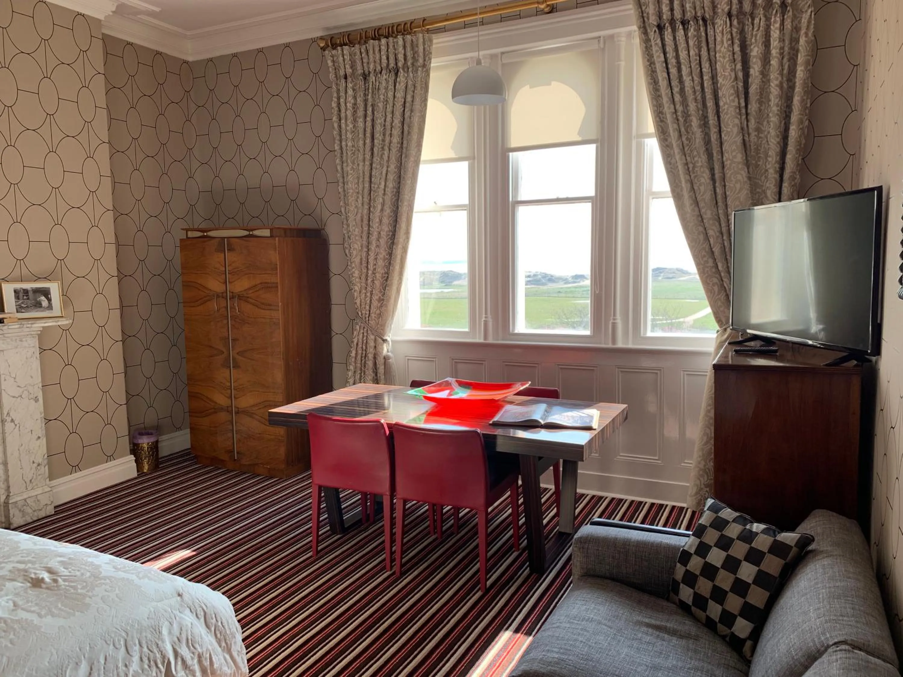 Bed in Aberley House