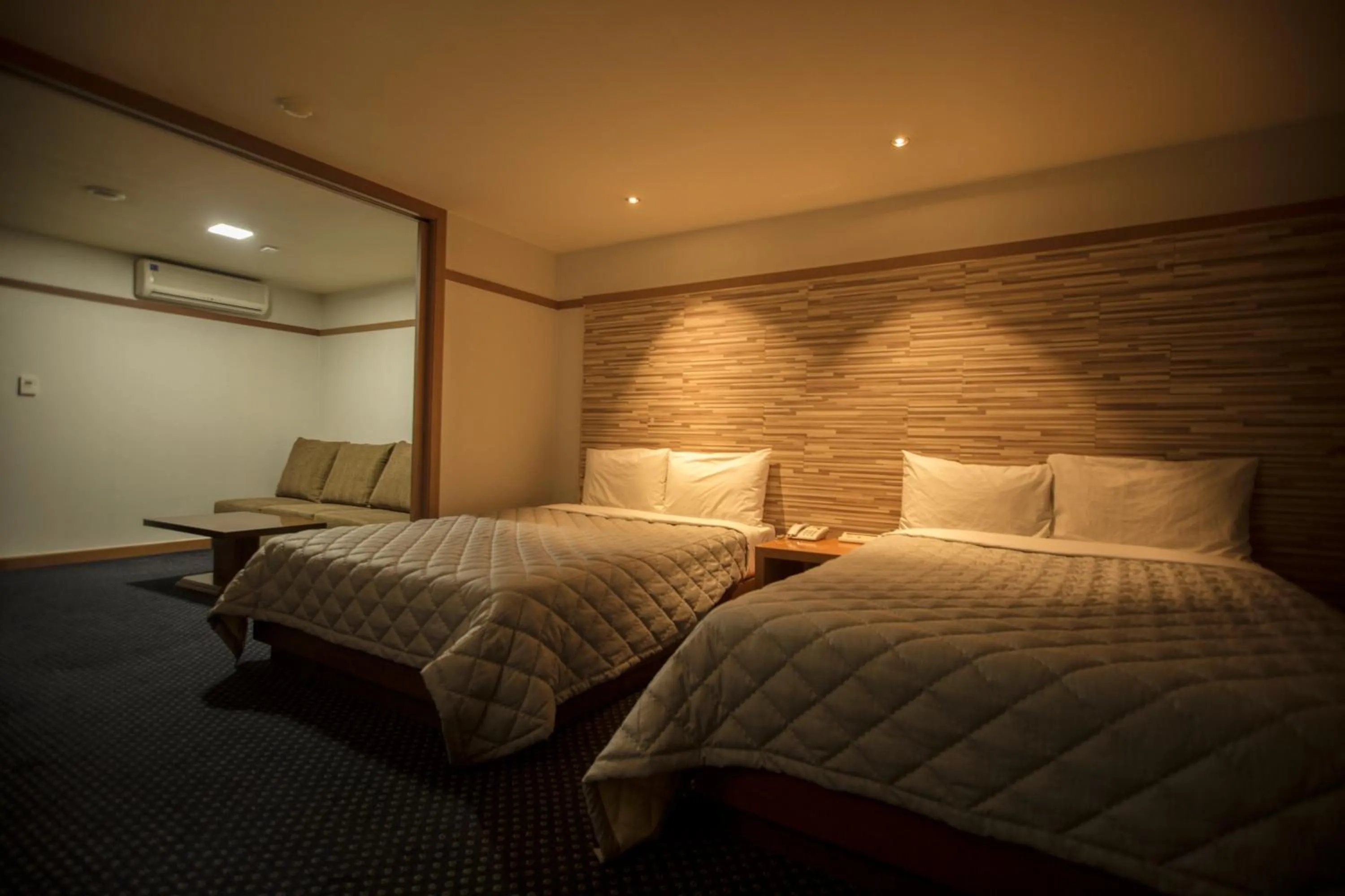 Bed in Incheon Airport Hotel Zeumes