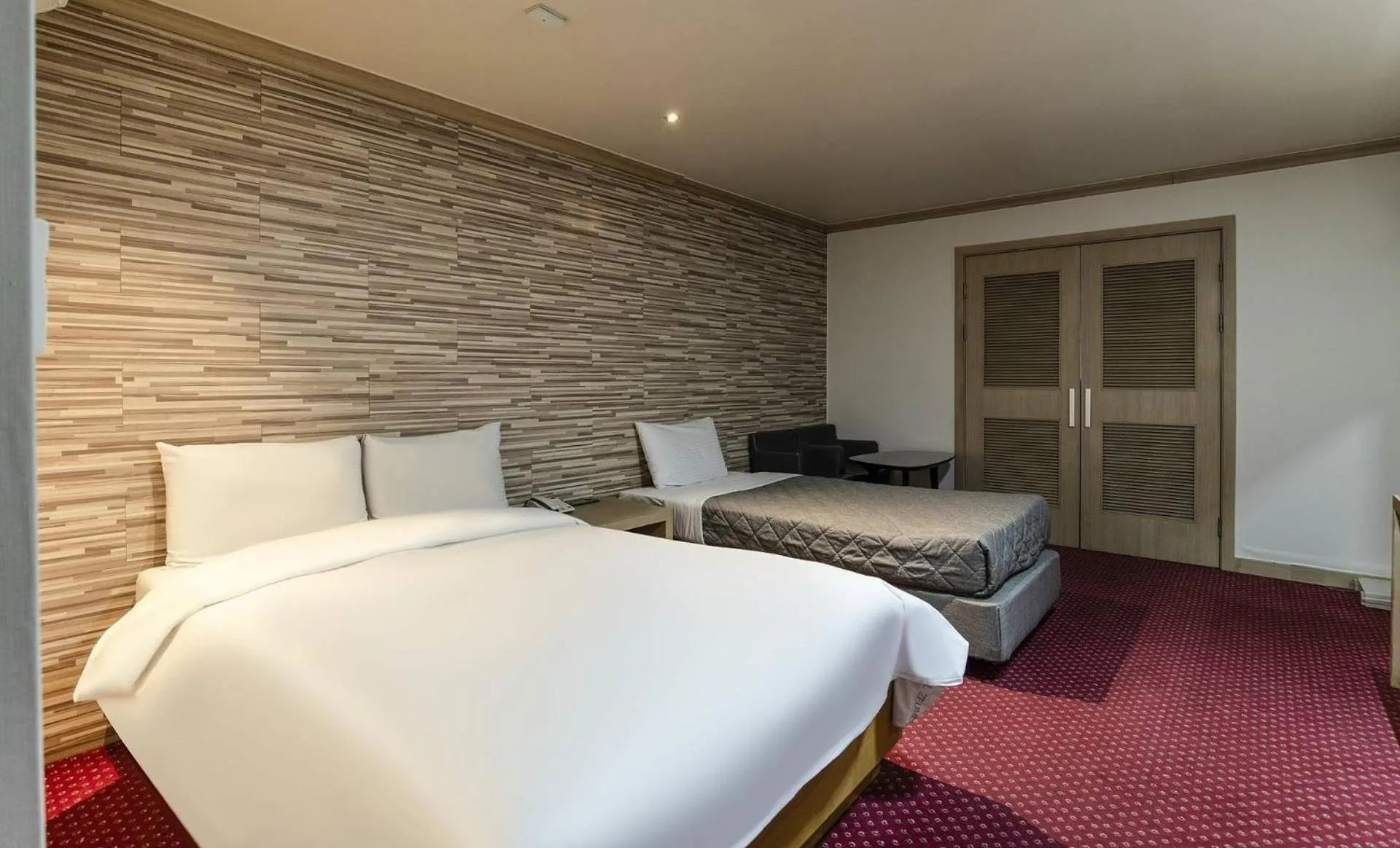 Bed in Incheon Airport Hotel Zeumes