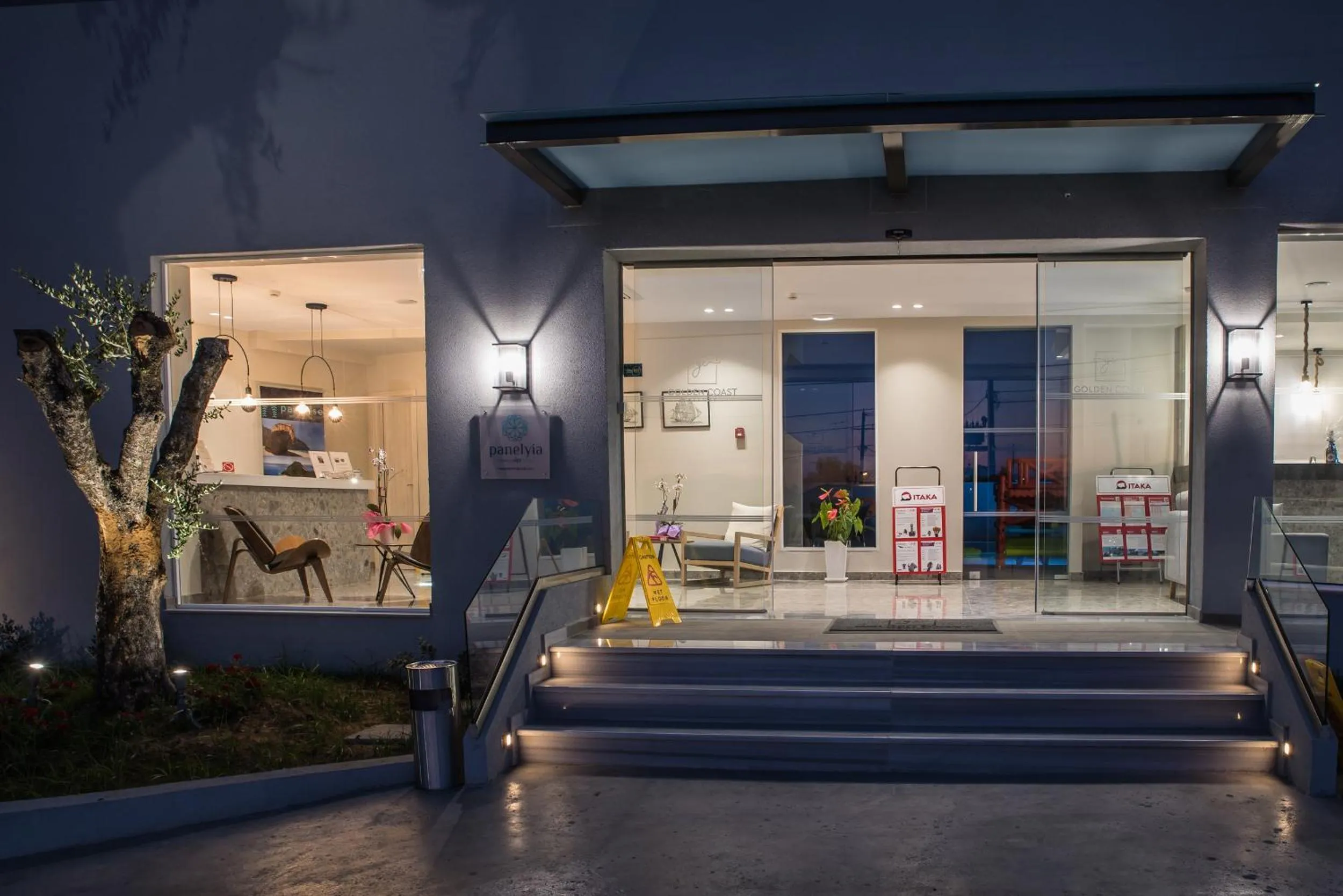 Facade/entrance in Golden Coast Beachfront Resort