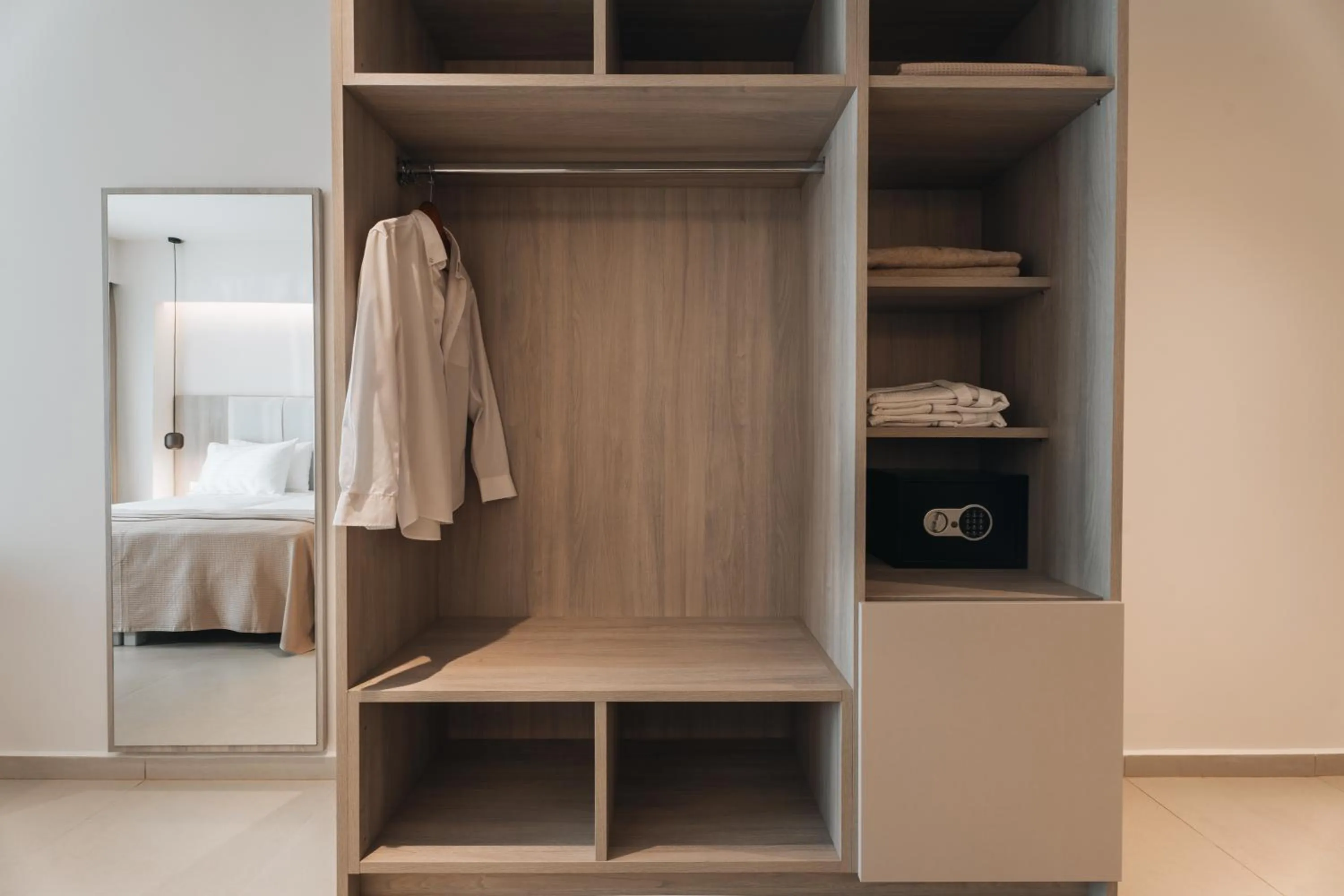 Photo of the whole room in Golden Coast Beachfront Resort