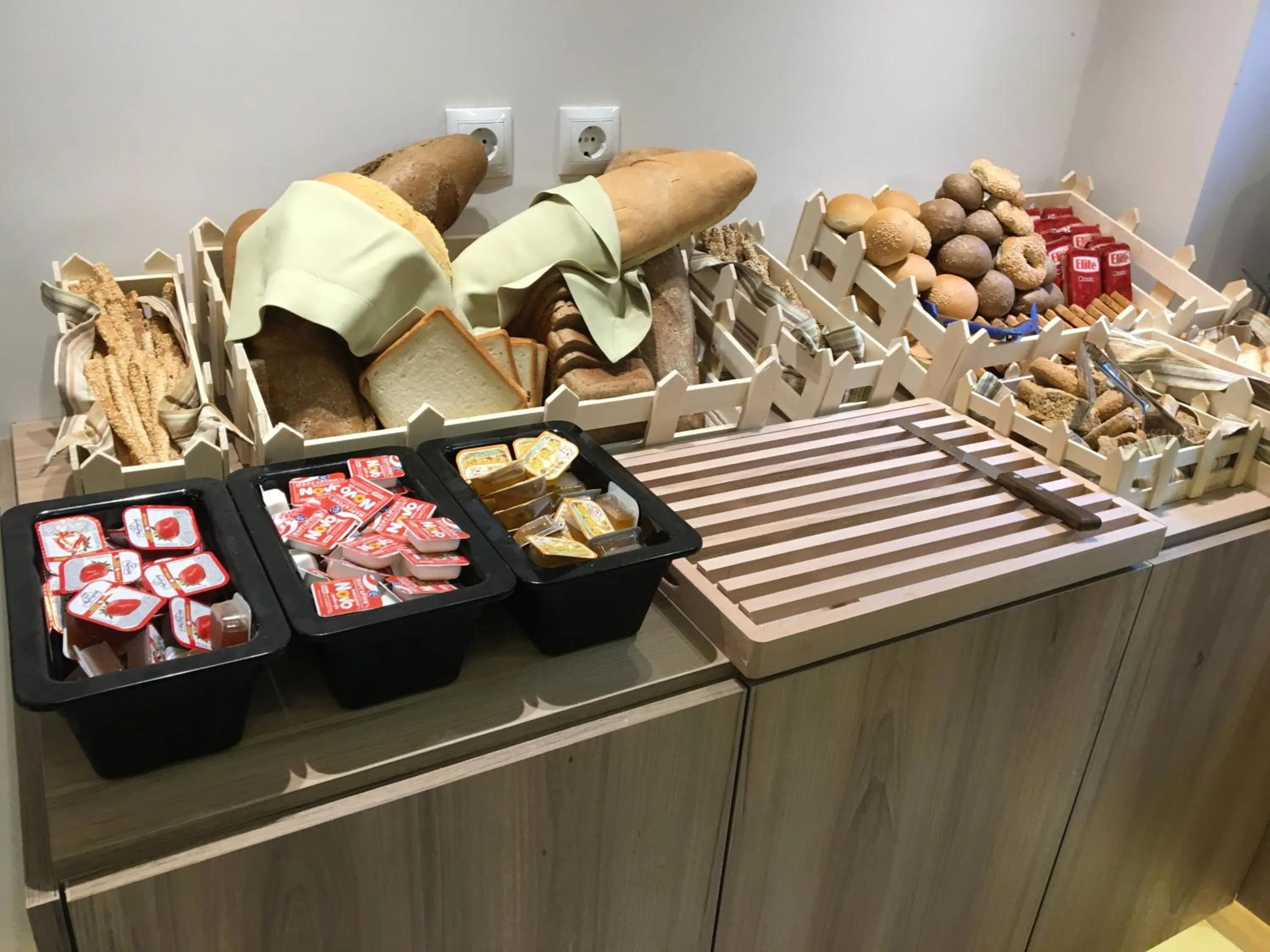 Breakfast in Golden Coast Beachfront Resort